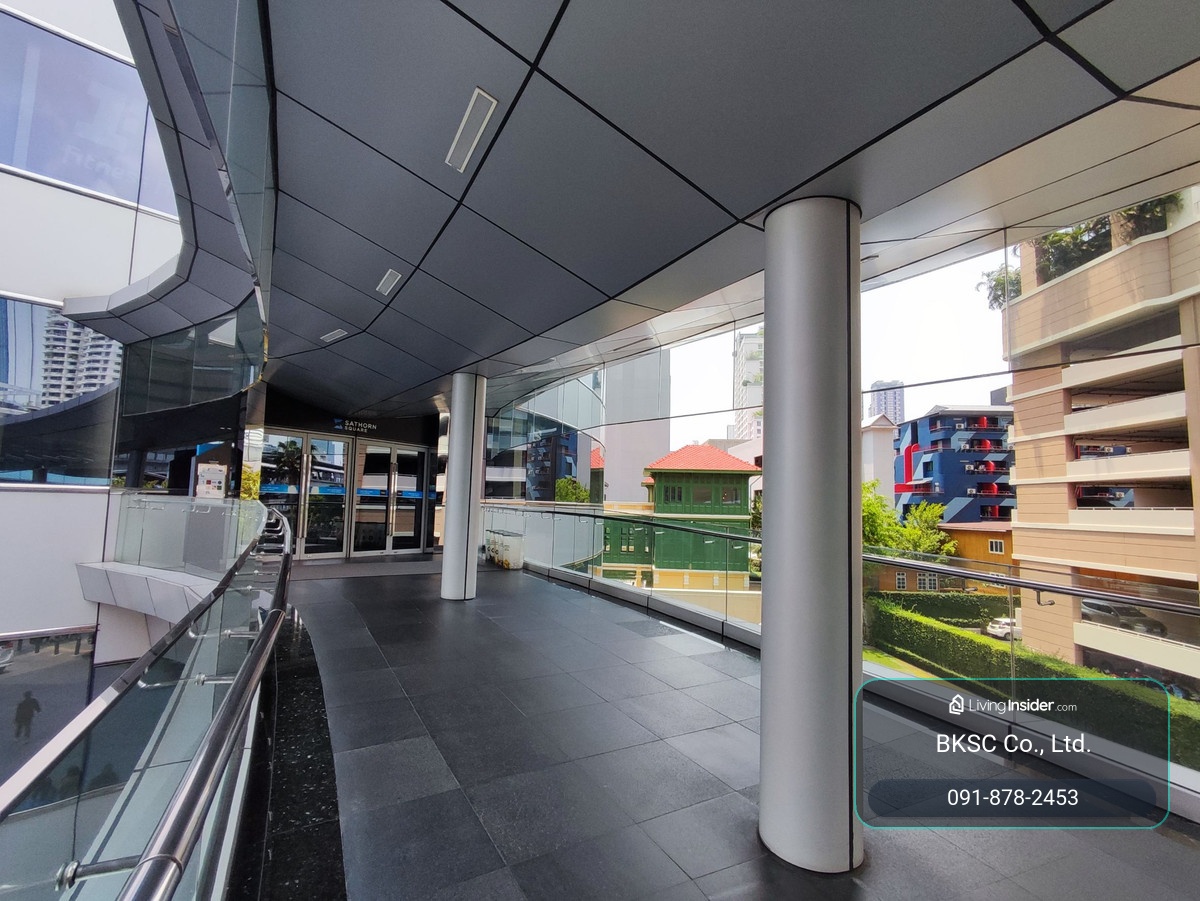 Bangkok Office For Rent Sathorn Serviced Office Sathorn Square Office Building Fully-Furnished For 1 - 50 Workstations closed to BTS Chongnonsi, Sathorn, Silom – รูปที่ 2