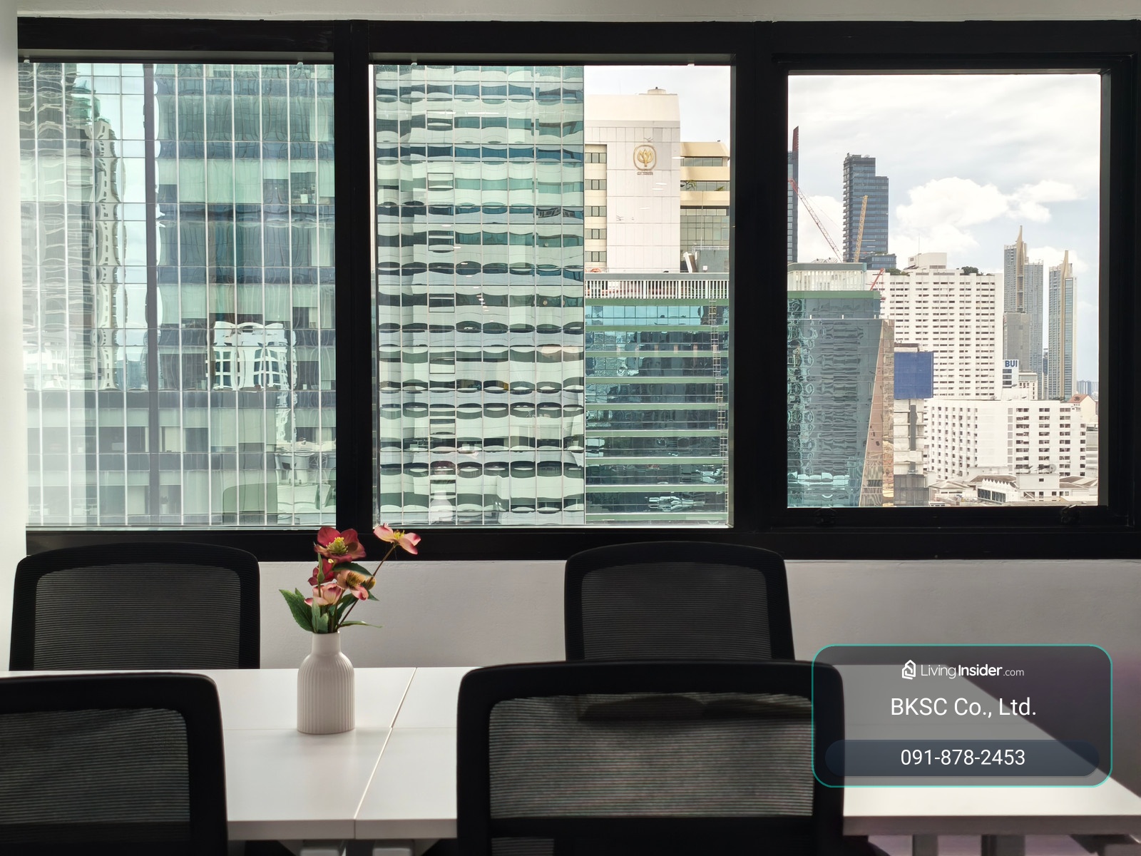 Bangkok Office For Rent Silom Serviced Office Central Silom Complex Office Building Fully-Furnished For 1 - 50 Workstations closed to BTS Saladaeng, MRT Silom, Saladaeng  Serviced Office For 1 - 50 Workstations (Starting from 10,000 THB/month) With Grade  – รูปที่ 3