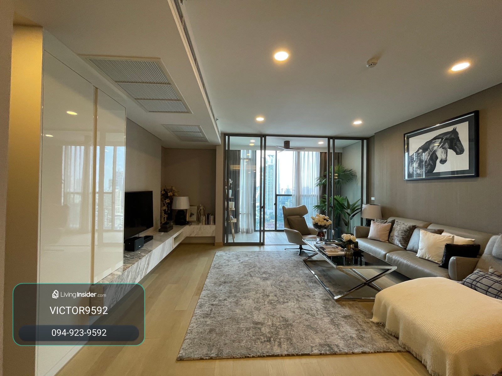 ขายด่วน! Wyndham Residence Bangkok (Siamese Exclusive Queens) ชั้น 30  วิวสวนเบญจกิติ 127.52 ตร.ม. 3 ห้องนอน  ใจกลางอโศก–พระราม 4 ใกล้ MRT ศูนย์สิริกิติ์ เพียง 100 เมตร ที่สุดของทำเลที่ได้ทั้งวิวสวนใหญ่ วิวโค้งน้ำบางกระเจ้า และบริการแบบโรงแรมชั้นนำ – รูปที่ 3