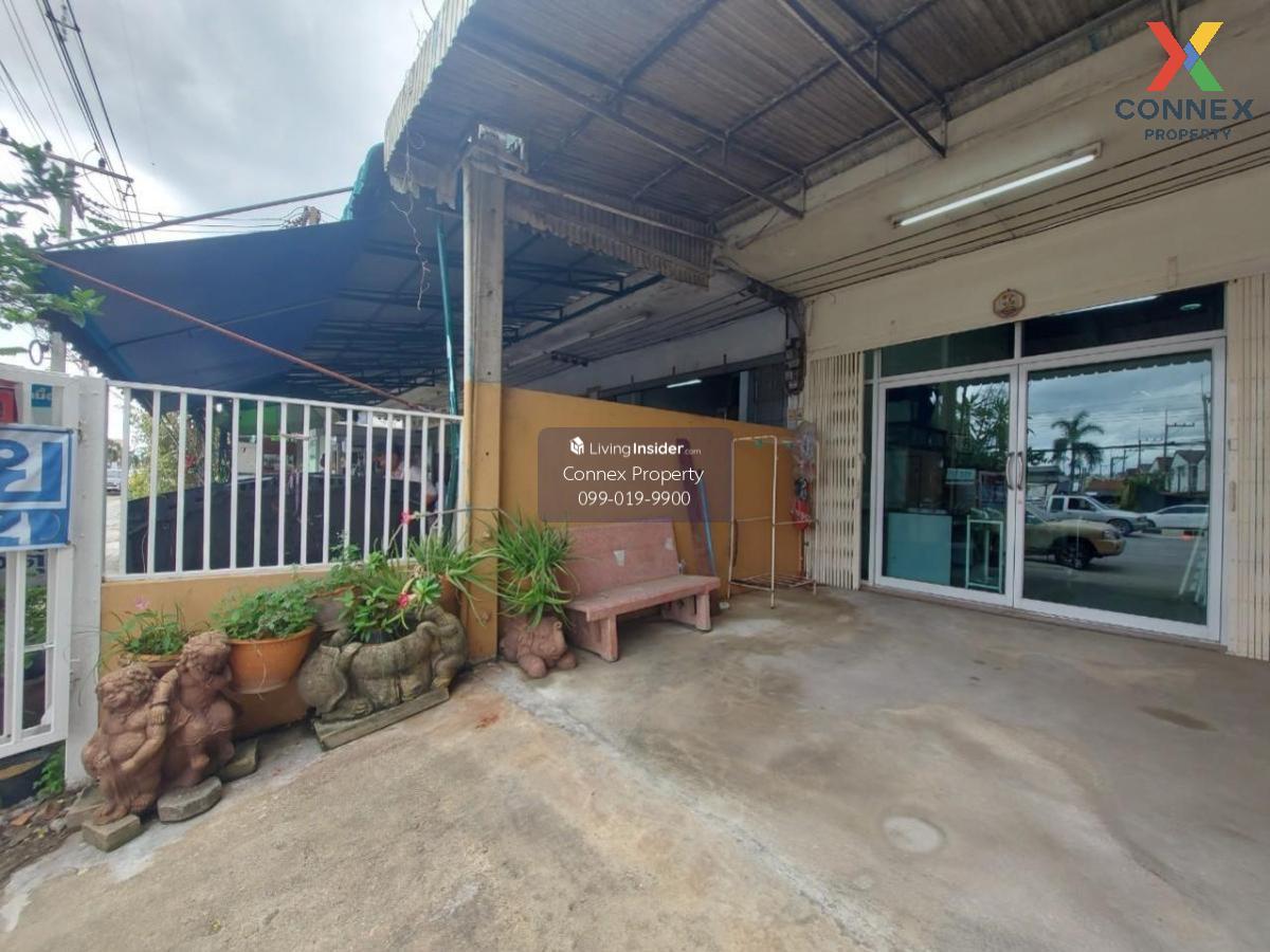 For Sale Commercial building at Thana intersection , Bang Krabao , Nakhon Chai Si , Nakhon Pathom , CX-85385 Loading...