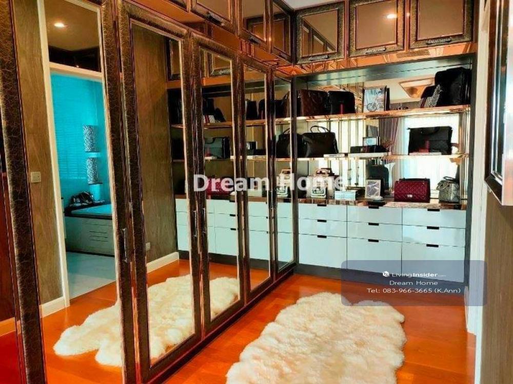 Show Room House For Rent in Bangna Zone near MEGA & IKEA and Suvarnabhumi Airport Loading...