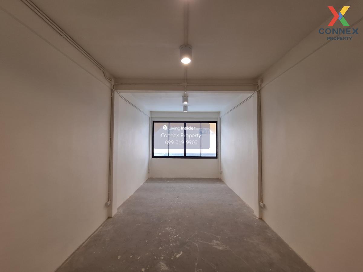 For Sale Commercial building 4 floors + 1 rooftop, Yaowarat - Charoen Krung - Rama 4. , Pom Prap , Pom Prap Sattruphai , Bangkok , CX-86205 Loading...