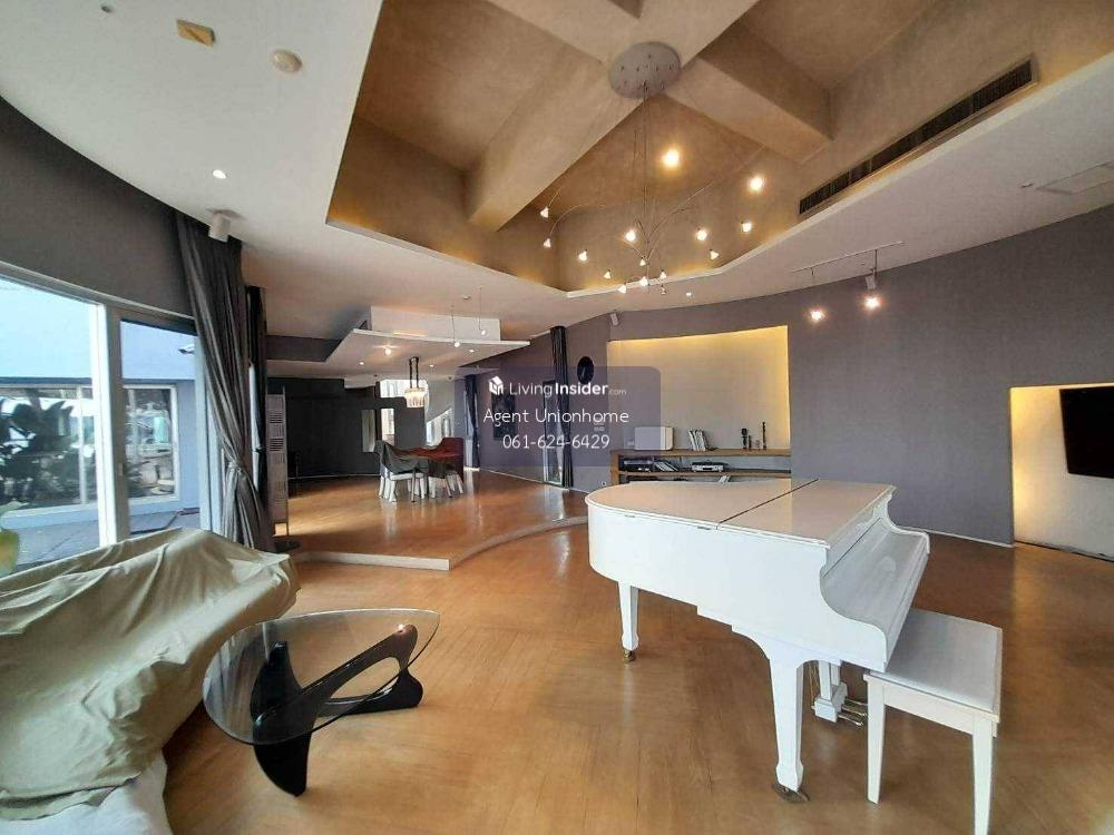 ขาย/เช่าบ้านเดี่ยวชวนชื่น 3 หลังเต็มพื้นที่ 319 ตรว. ซ.พัฒนาการ 57 (N.934) Loading...