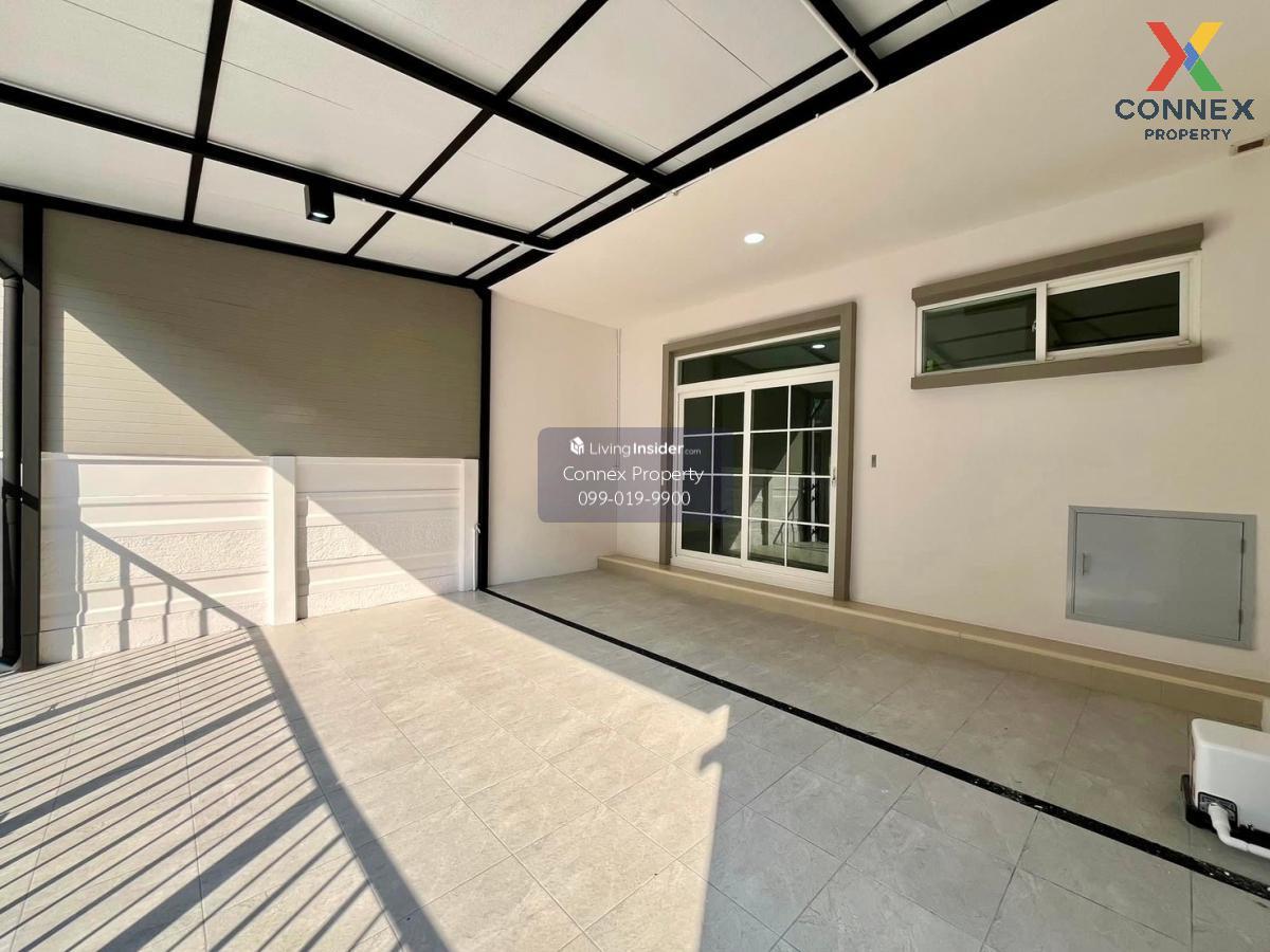 For Sale Townhouse/Townhome  , Q District Suksawat 76 , newly renovated , Bang Chak , Phra Pradaeng , Samut Prakarn , CX-94979 Loading...