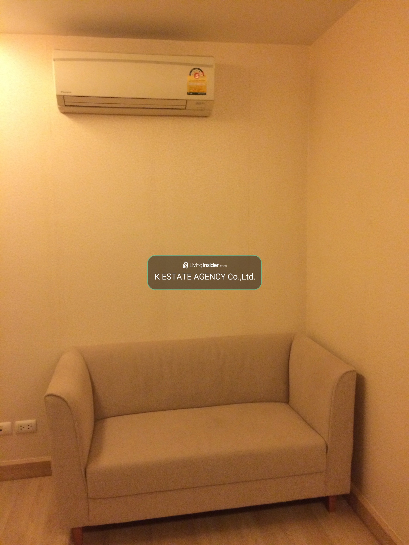 ให้เช่าด่วน! : Emerald Residence Ratchada (เอมเมอรัลด์ เรสซิเดนท์ รัชดา) สนใจต่อรองราคาแอดไลน์ @condo168 (มี @ ข้างหน้าด้วยนะคะ) – รูปที่ 3