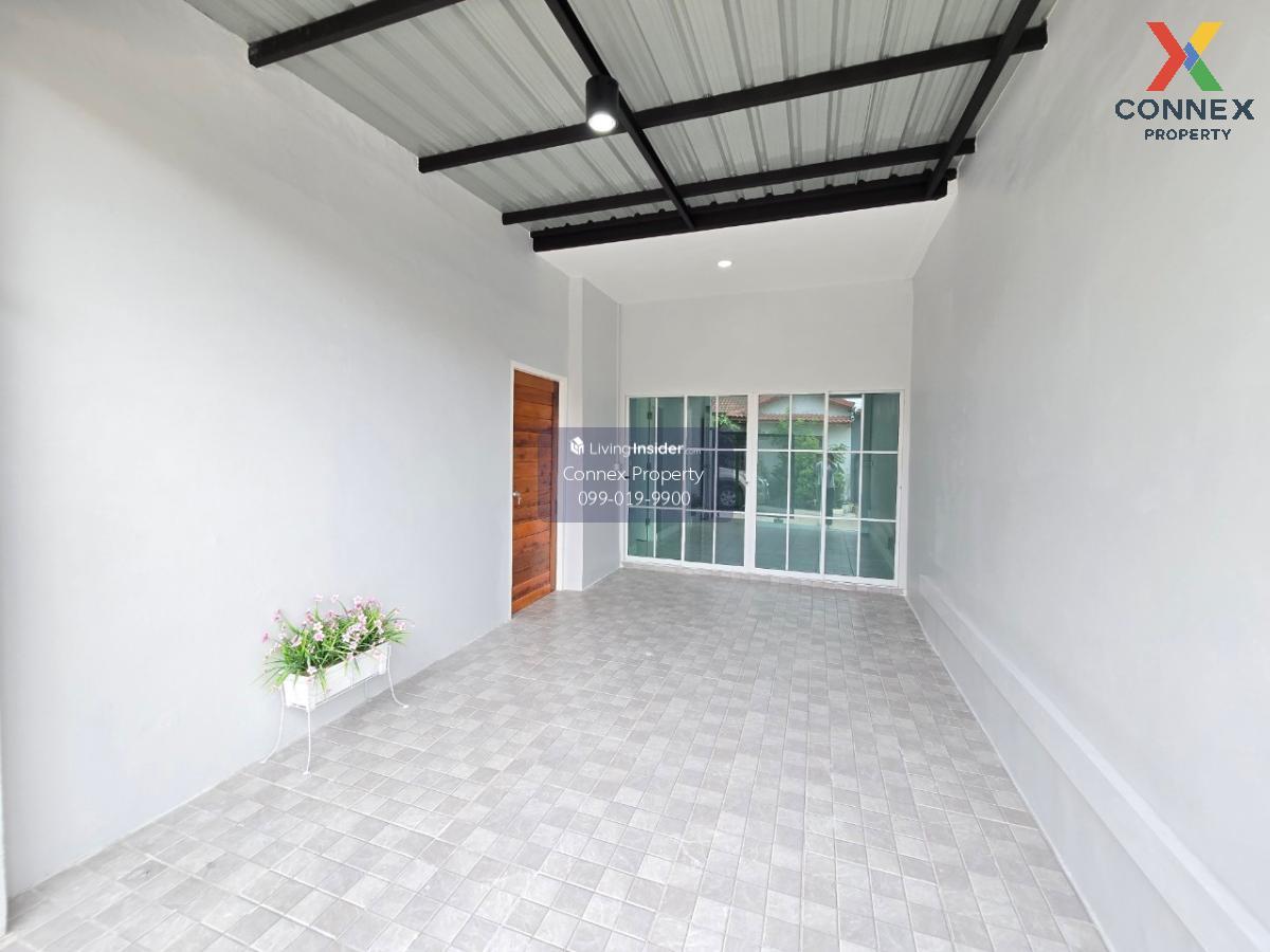 For Sale Townhouse/Townhome  , Baan Pruksa 3 Soi Watlatpladuk , corner unit , newly renovated , Bang Khu Rat , Bang Bua Thong , Nonthaburi , CX-98920 Loading...