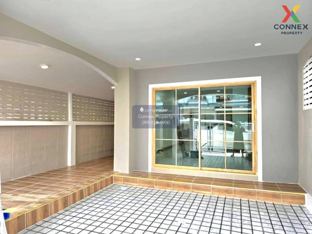 For Sale Townhouse/Townhome  , Monwadee Exclusive , corner unit , newly renovated , Bang Bua Thong , Bang Bua Thong , Nonthaburi , CX-100247 Loading...