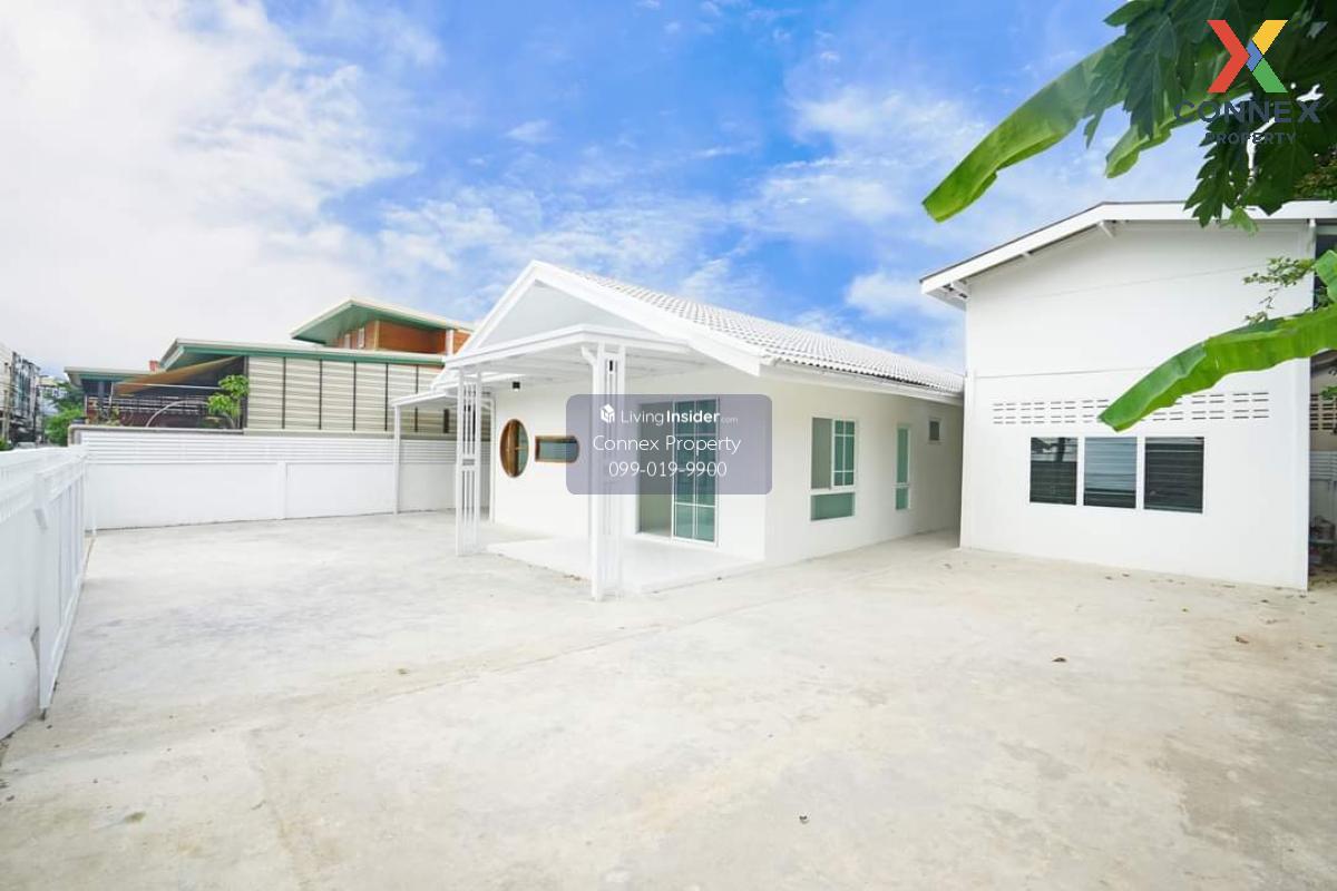 ขายบ้าน  หมู่บ้านบัวทองเคหะ หน้ากว้าง รีโนเวทใหม่ บางบัวทอง บางบัวทอง นนทบุรี CX-111419  (S) Loading...