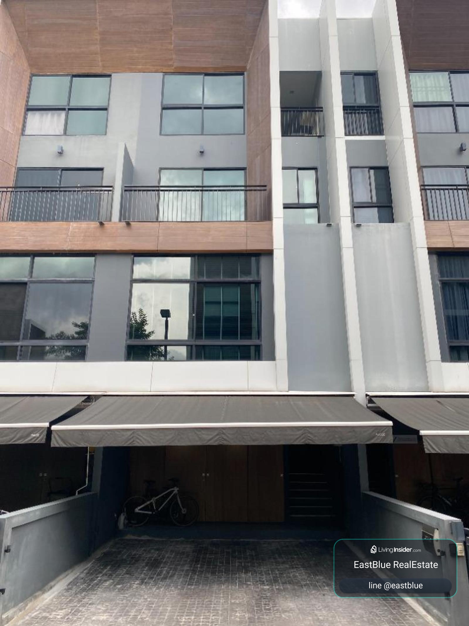 17/09/2026, บ้านหรู Arden Rama 3 3 ห้องนอน 185 ตรม. ใจกลางย่านธุรกิจ 
เช่า 80,000 บาท/เดือน หรือขาย 15.9 ล้าน พร้อมอยู่ทันที! 0642748883 – รูปที่ 2