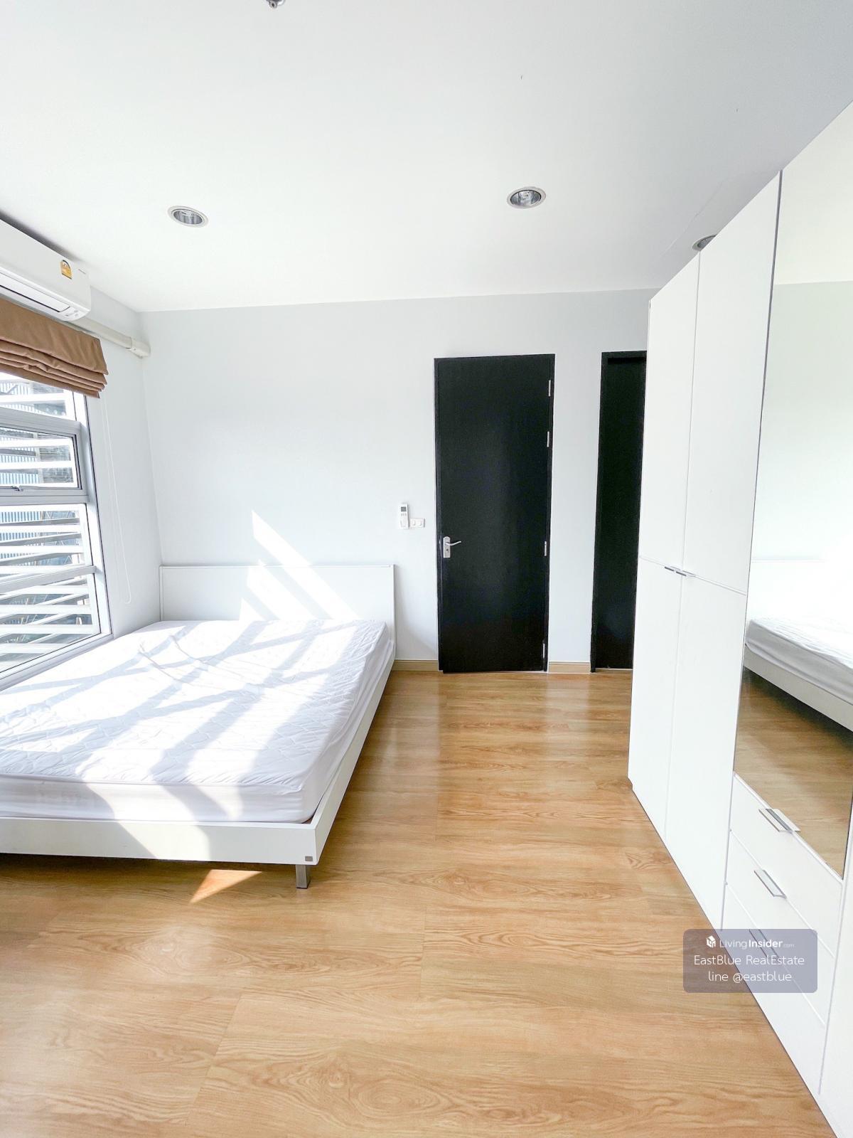 Luxury condo in the heart of RatchathewiNear BTS Ratchathewi starting from 5.69 million! Loading...