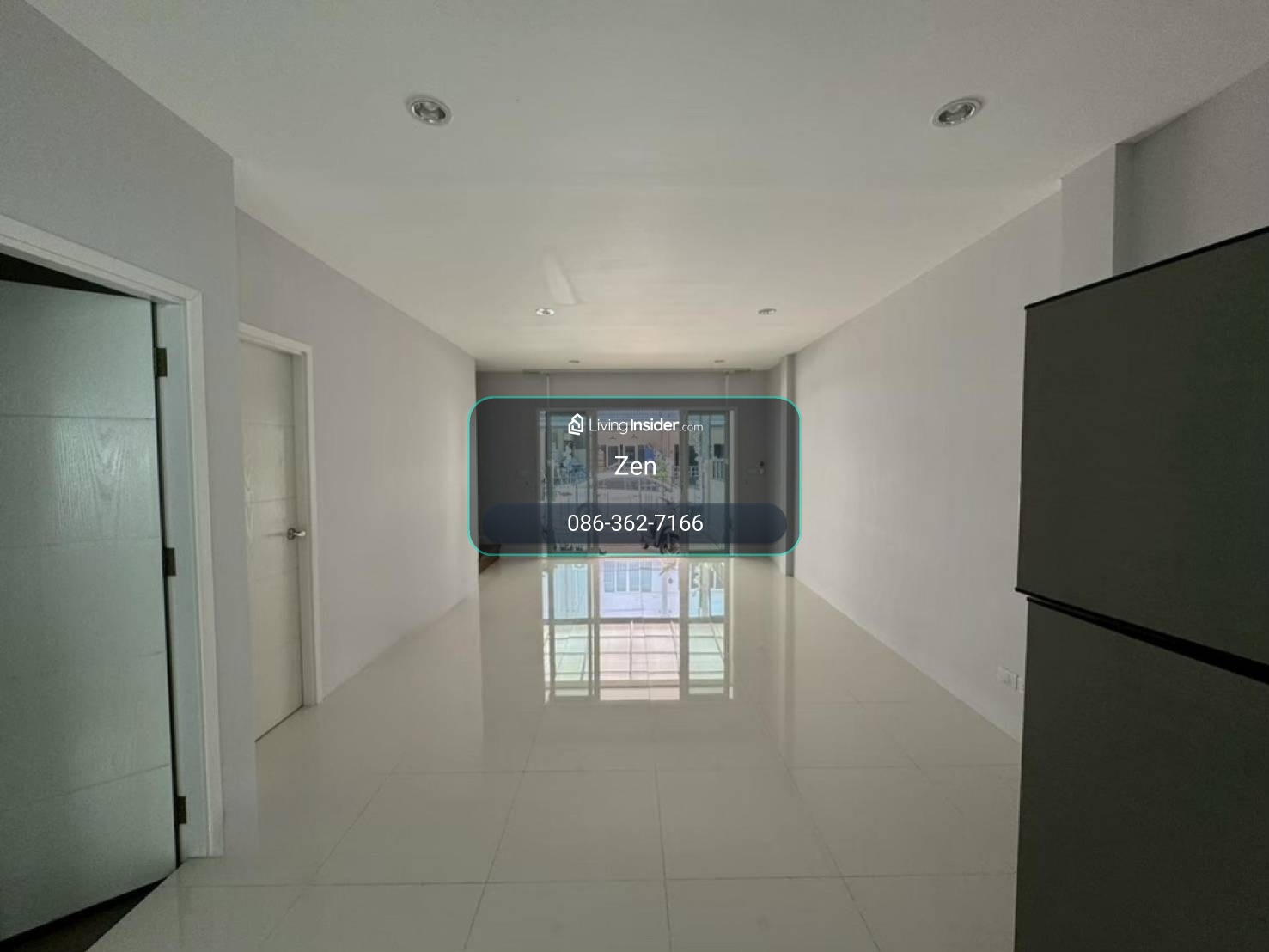 Townhouse for rent, Cher Watcharapol, near Or-Ngern Market, only 4 minutes away. – รูปที่ 3