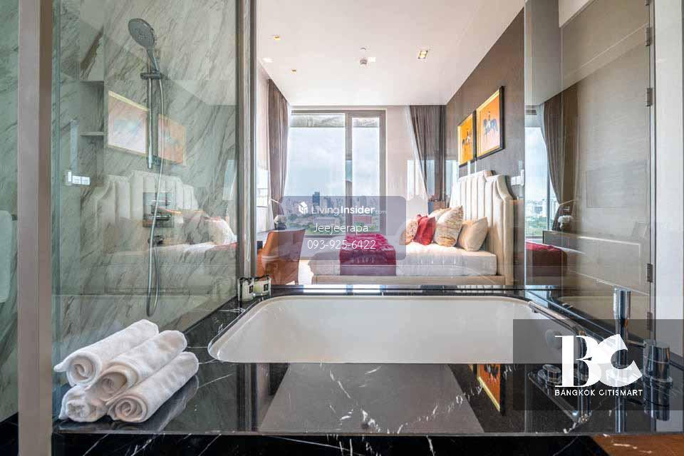 ขาย!! Saladaeng one พร้อมผู้เช่า 1 bed 1 bath 56.66 ตร.ม. 28.96 ลบ. Tell&Line:0939256422 Loading...