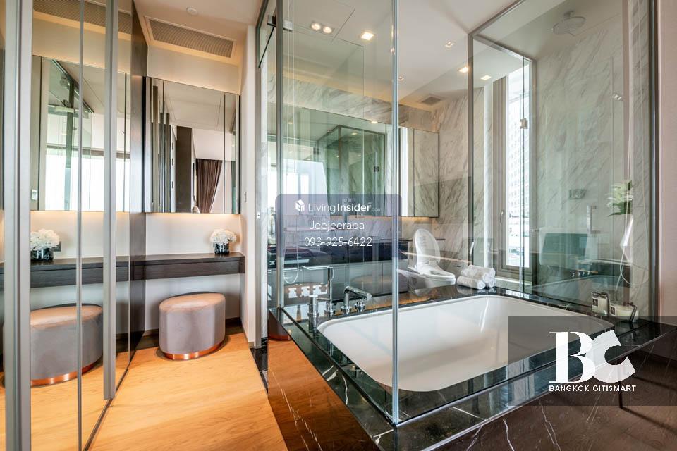 ขาย!! Saladaeng one พร้อมผู้เช่า 1 bed 1 bath 56.66 ตร.ม. 28.96 ลบ. Tell&Line:0939256422 Loading...