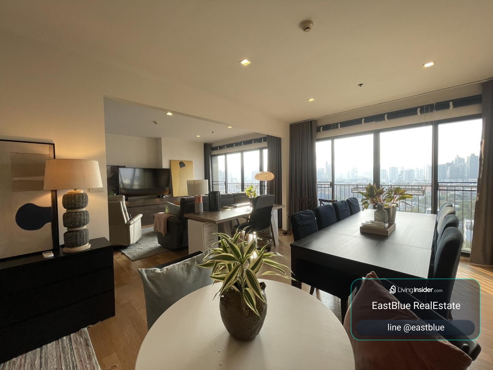 15/10/2026, รวมค่าโอน🌟 Noble Solo Condo: Unbeatable Thong Lo Lifestyle! 🏙️
2 Bed 2 Bath | 104 sqm | 13.9M THB (EB-83437) 0642748883 – รูปที่ 4