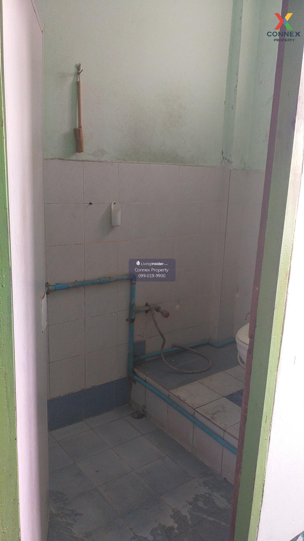 For Sale 3-storey commercial building on Boon Samphan Road Bang Lamung, Chonburi , Nong Prue , Bang Lamung , Chon Buri , CX-117446 Loading...