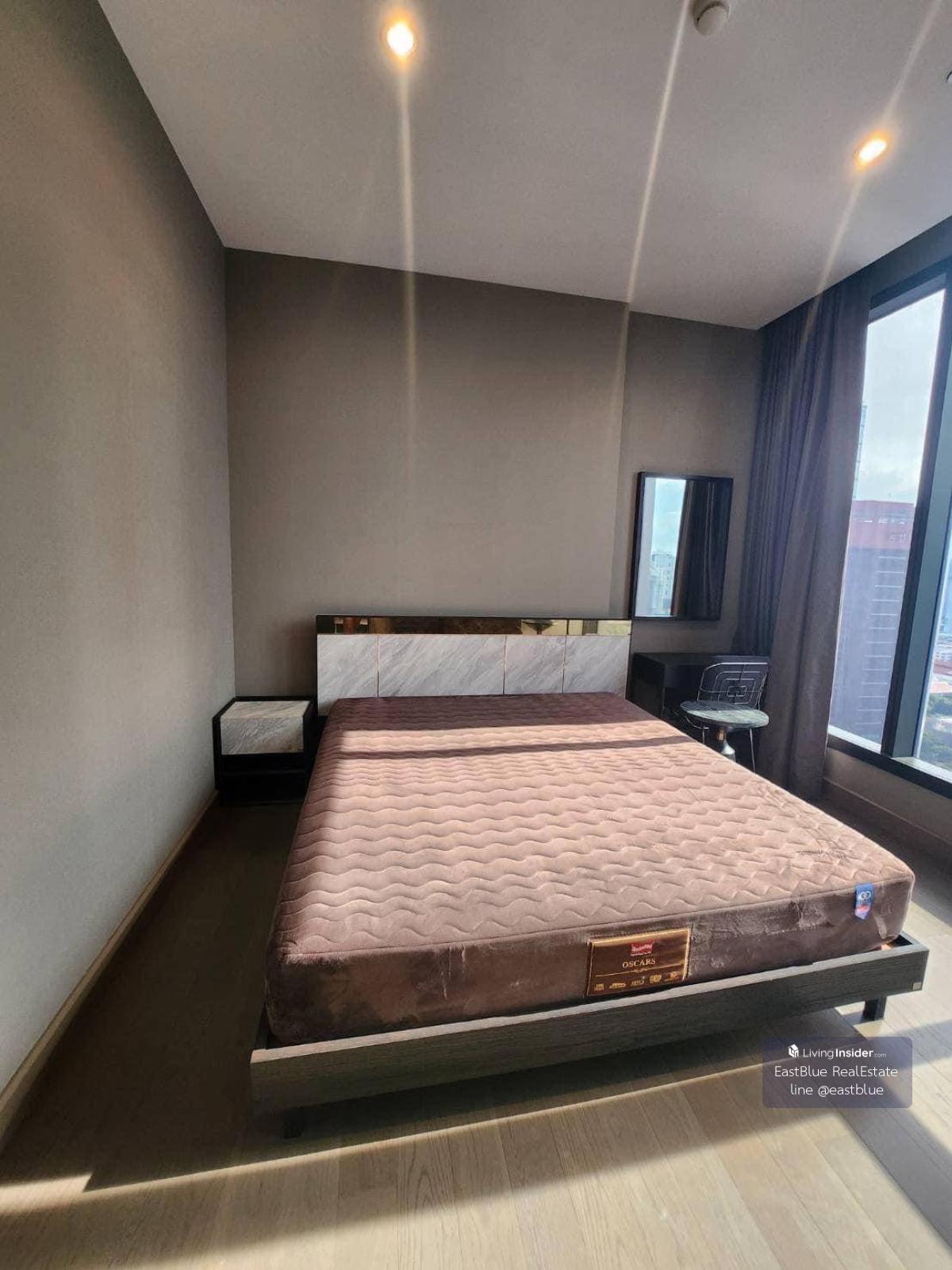 Luxury 1-Bed Condo at THE ESSE, Prime Phetchaburi Location!Live Near BTS, MRT & Top Amenities – Ready to Move In! Loading...