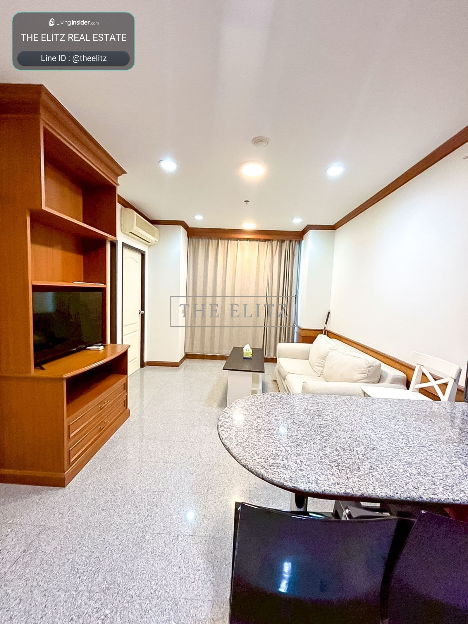 ✨ Hot Special Deal in Sathorn CBD | Spacious Living Area - Directly Adjacent to Skytrain Station for Effortless Commuting  ✨ – รูปที่ 3