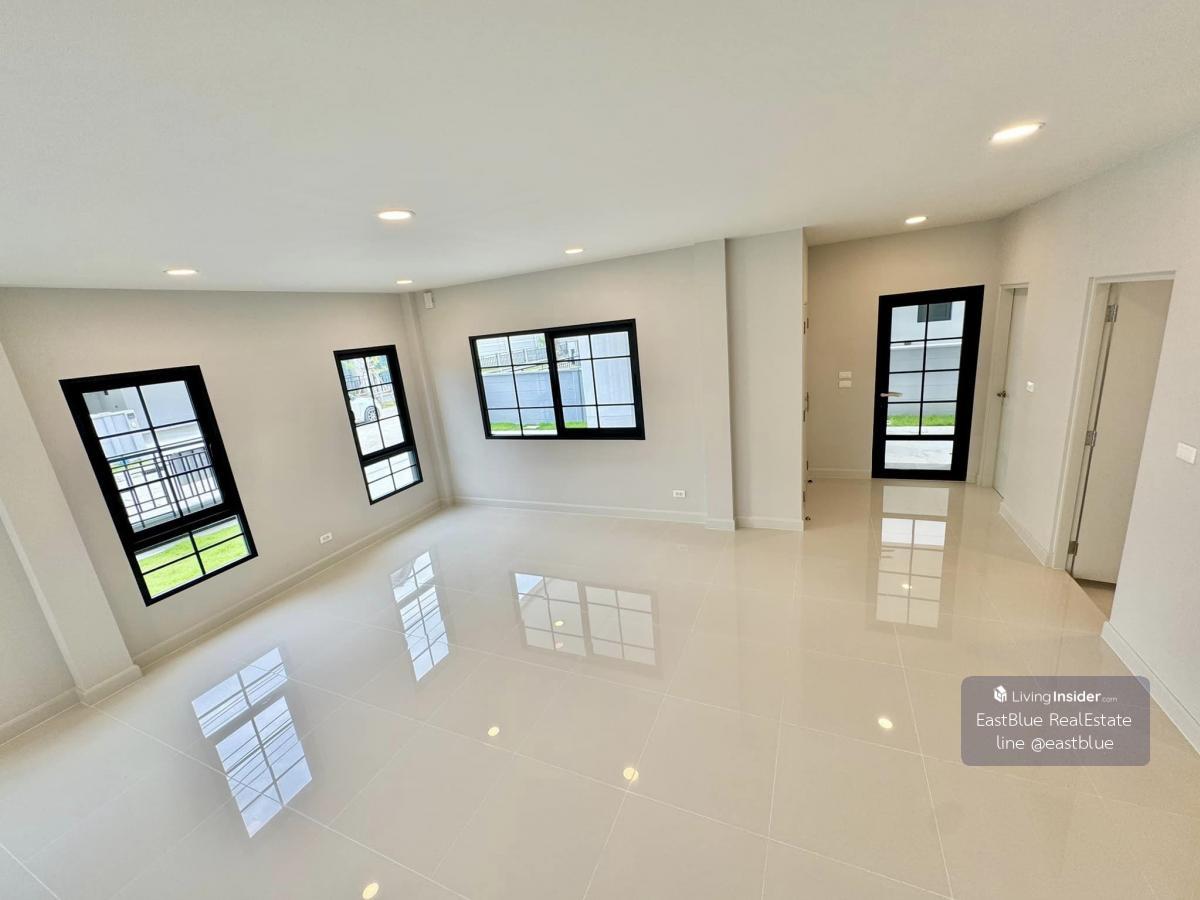 Centro Bangna 2 คอนโดหรู 4 ห้องนอน ใกล้เมกะบางนา Centro Bangna 2 Luxury 4 Bed Condo Near Mega Bangna ขายด่วน 13.5 ล้าน คอนโดหรู 265 ตรม. 4 ห้องนอน 5 ห้องน้ำ Sale Urgent 13.5 MB 265 sqm 4 Bed 5 Baht Loading...