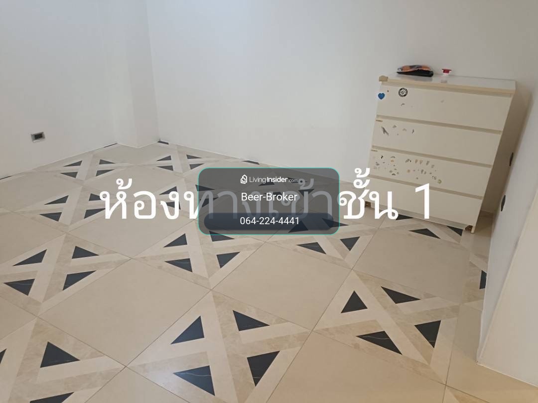 Two adjoining townhouses, near Nichada Thani. 6 bedrooms, 6 bathrooms, beautifully decorated with built-in.  – รูปที่ 4