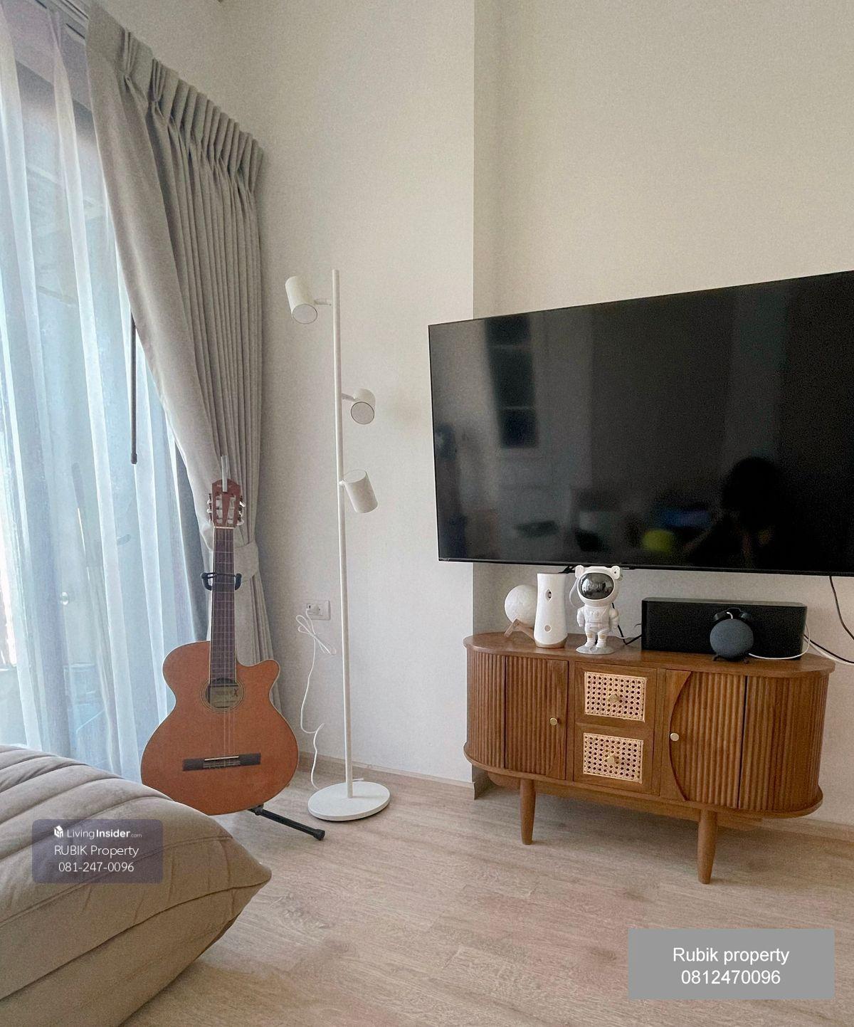 🔥 The cheapest in the project! Sell Ideo Sathorn - Wongwian Yai (RB897) Loading...