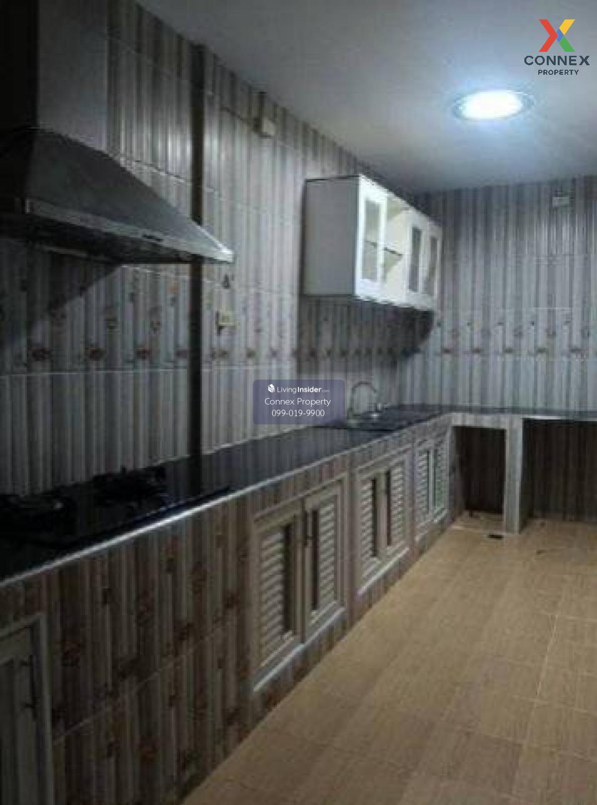 For Sale Townhouse/Townhome  , I Leaf Town Rama 2 km. 14 , wide frontage , Phanthai Norasing , Mueang Samut Sakhon , Samut Sakhon , CX-123379 Loading...