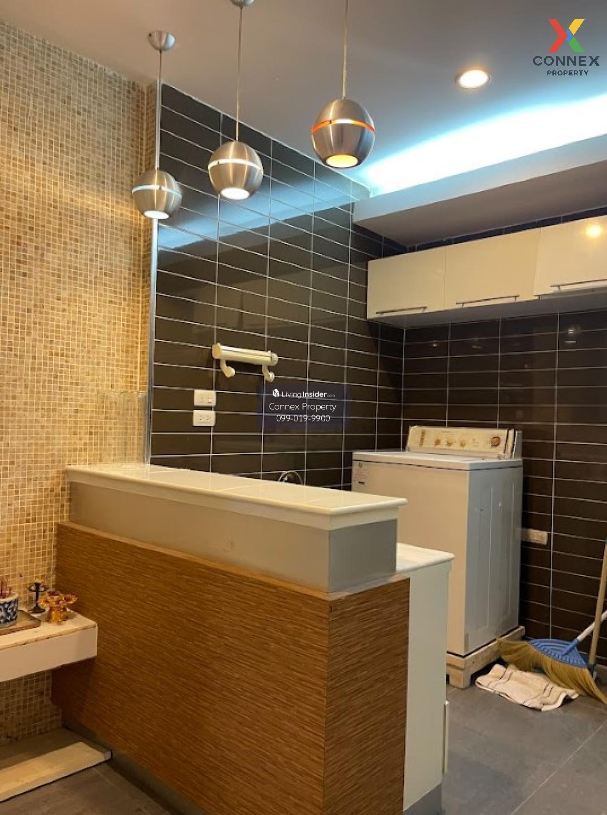 ขายทาวน์เฮาส์  ลาดพร้าว 41 ซอยภาวนา สามเสนนอก เขต ห้วยขวาง กรุงเทพ CX-125298 Loading...