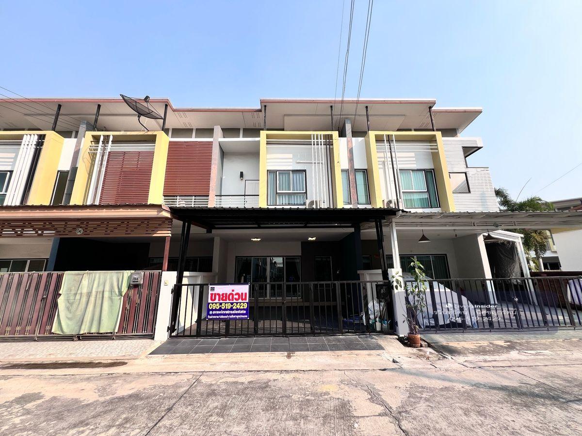 Sell Townhome, Arin Siri Town, Khao Lam Road-Bangsaen, the best location, close to Bangsaen for 5 minutes! Loading...