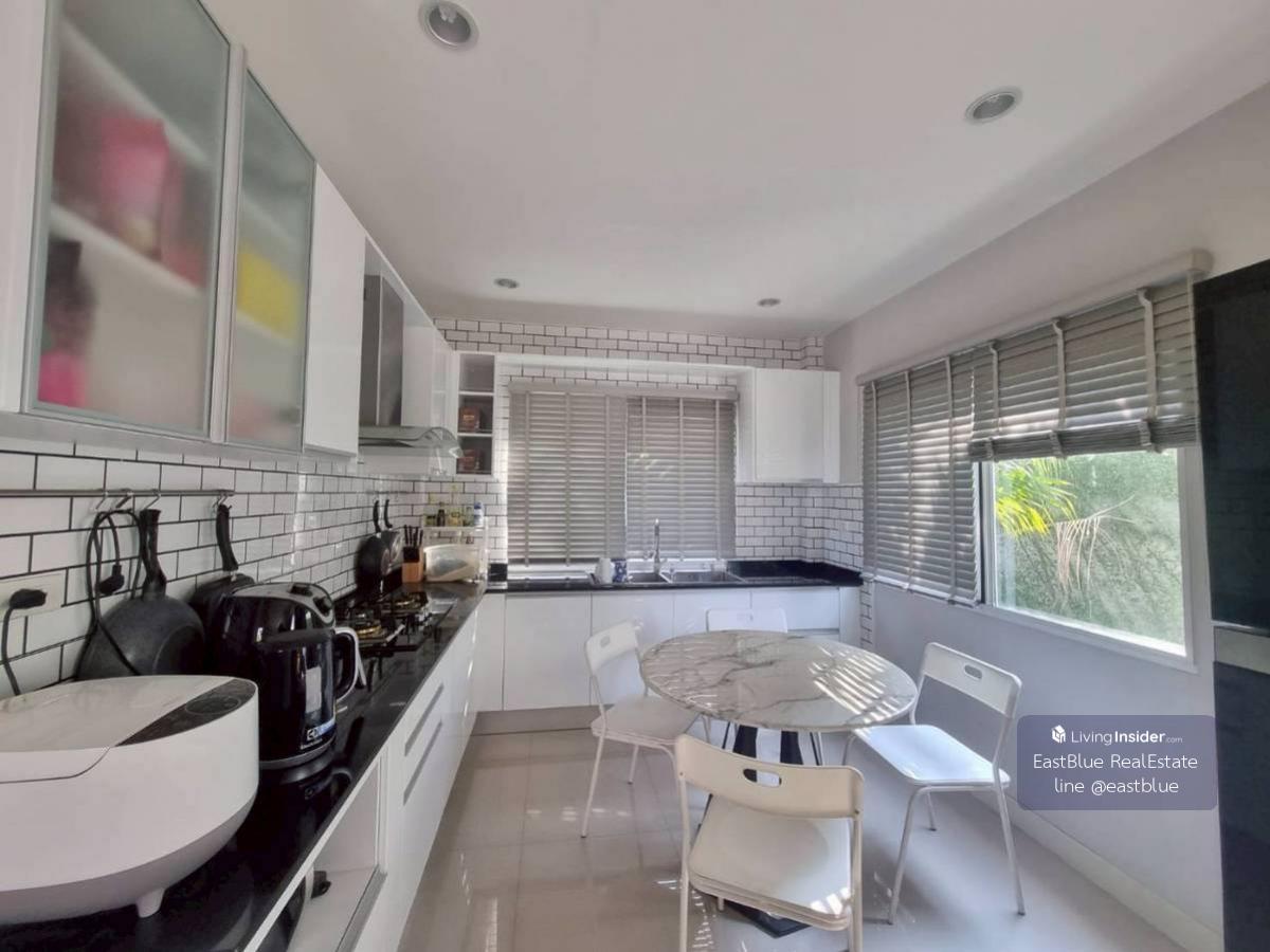 บ้านเดี่ยว The Centro วัชรพล พร้อมอยู่ใจกลางทำเลทอง! The Centro Watcharapol Single House Ready to Move In, Prime Location! Loading...