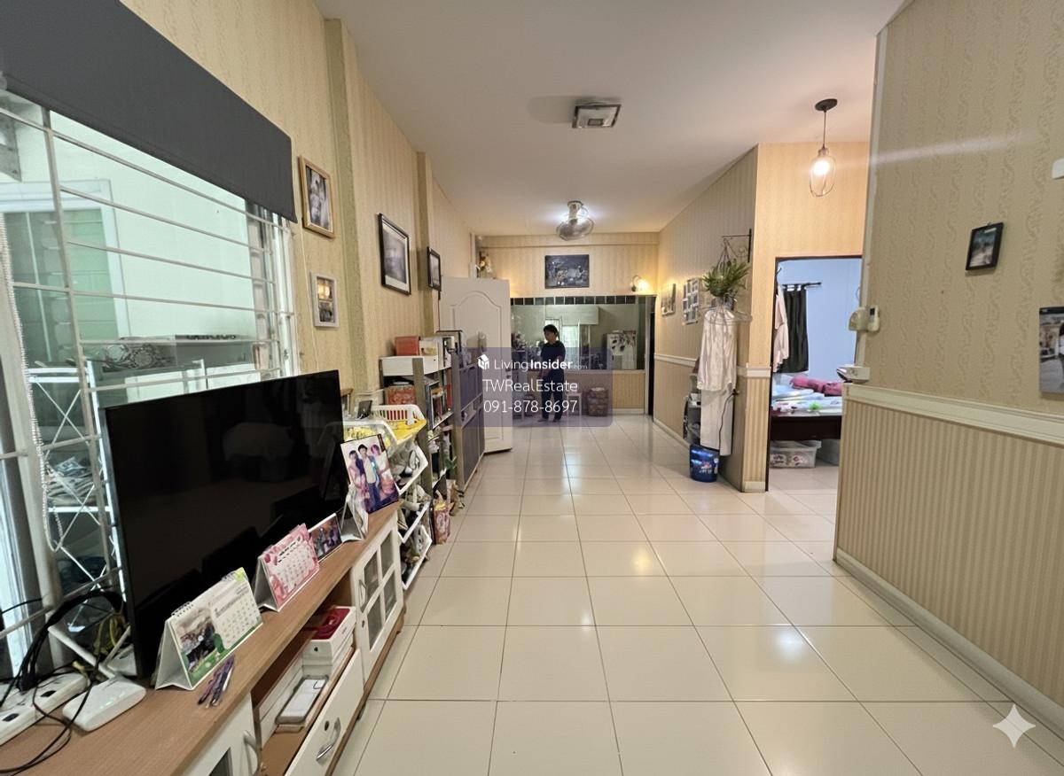 ขายบ้านเดี่ยว รีโนเวทใหม่ทั้งหลัง หมู่บ้านกิตตินิเวศน์ ซอยรามคำแหง 68 บ้านขนาดใหญ่ ทำเลดี พื้นที่ใช้สอยกว้าง เหมาะสำหรับอยู่อาศัยหรือทำโฮมออฟฟิศ Loading...