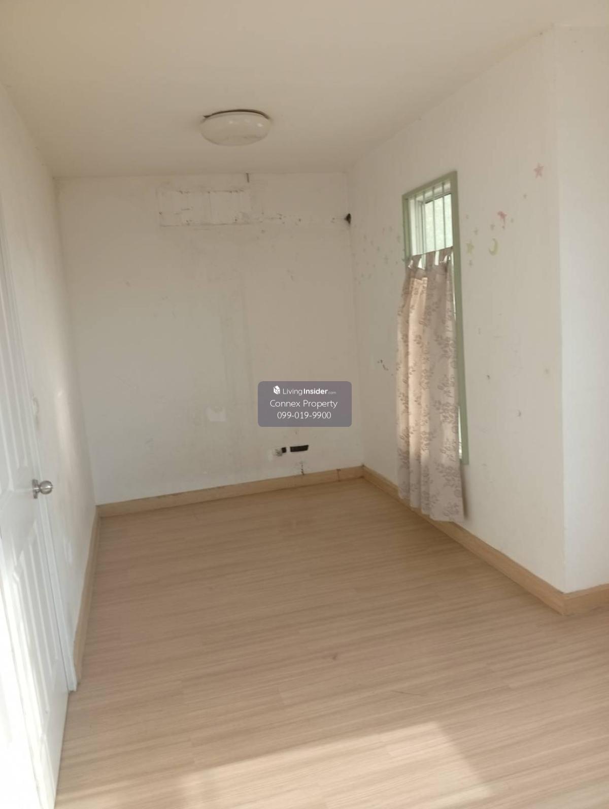 For Sale Townhouse/Townhome  , Pruksa Ville 44 Borommaratchachonnani-Pinklao , wide frontage , Bang Toei , Sam Phran , Nakhon Pathom , CX-120437 Loading...