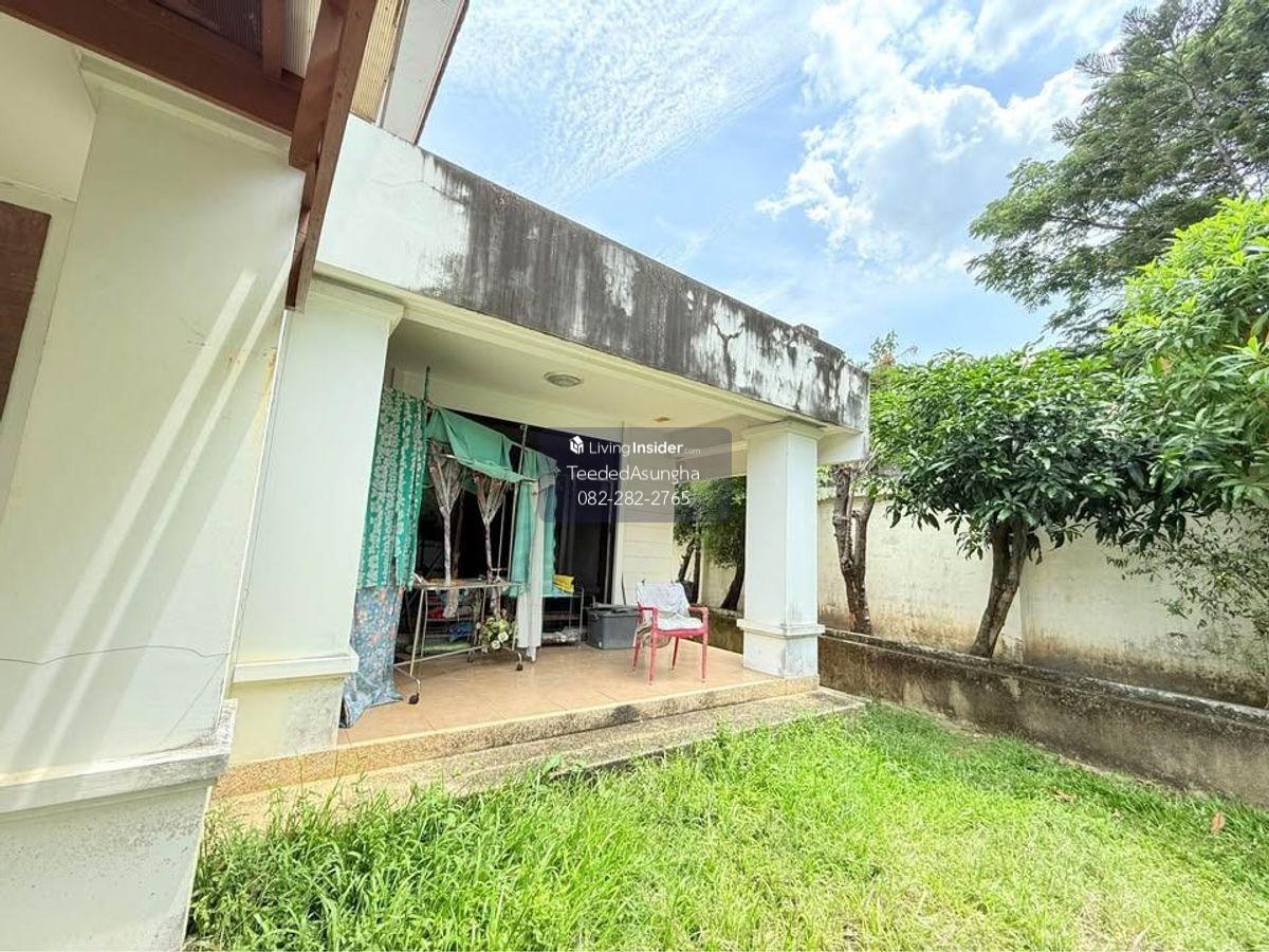 After the corner of 82 sq. 3, 3 water, 2-story house, Setthasiri Ring-Sukhaphiban 2 Loading...