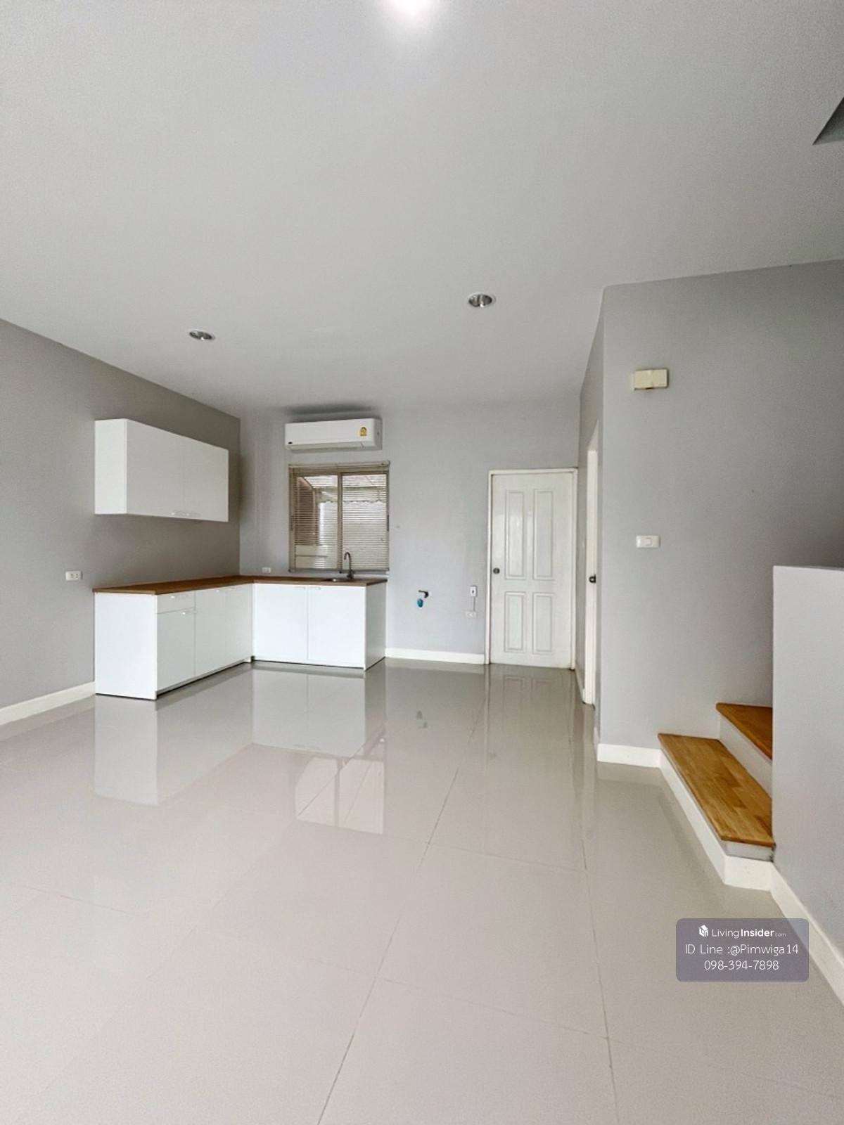 ปล่อยเช่าบ้านทาวน์โฮม 3 ชั้น เทมโป ทาวน์รัตนาธิเบศร์-ไทรม้า แบบบ้านสวยสไตล์โมเดิร์นคลาสสิค  สภาพใหม่  Loading...