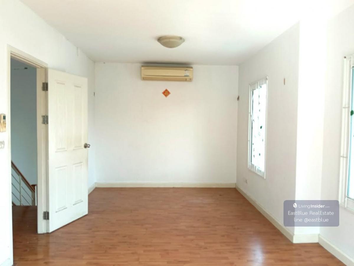 บ้านเดี่ยว 3 ห้องนอน ใกล้สนามบินสุวรรณภูมิ เจ้าของขายถูกสุดในโครงการ เพียง 3 ล้านเท่านั้น! Loading...