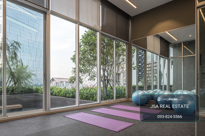 ✨ For Sale: Noble Revolve Ratchada Condo ✨ 💰 ONLY 2,600,000 THB – รูปที่ 3