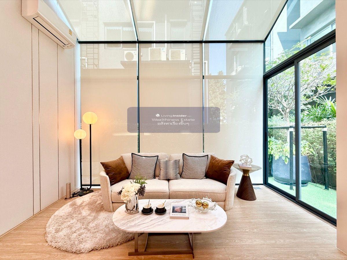 Baan Klang Muang Classe Sukhumvit 77 3-storey luxury European-style townhome in the heart of Onnut 📞 092-690-5445 For sale only 13.9 MB — near BTS with high rental yield* Loading...