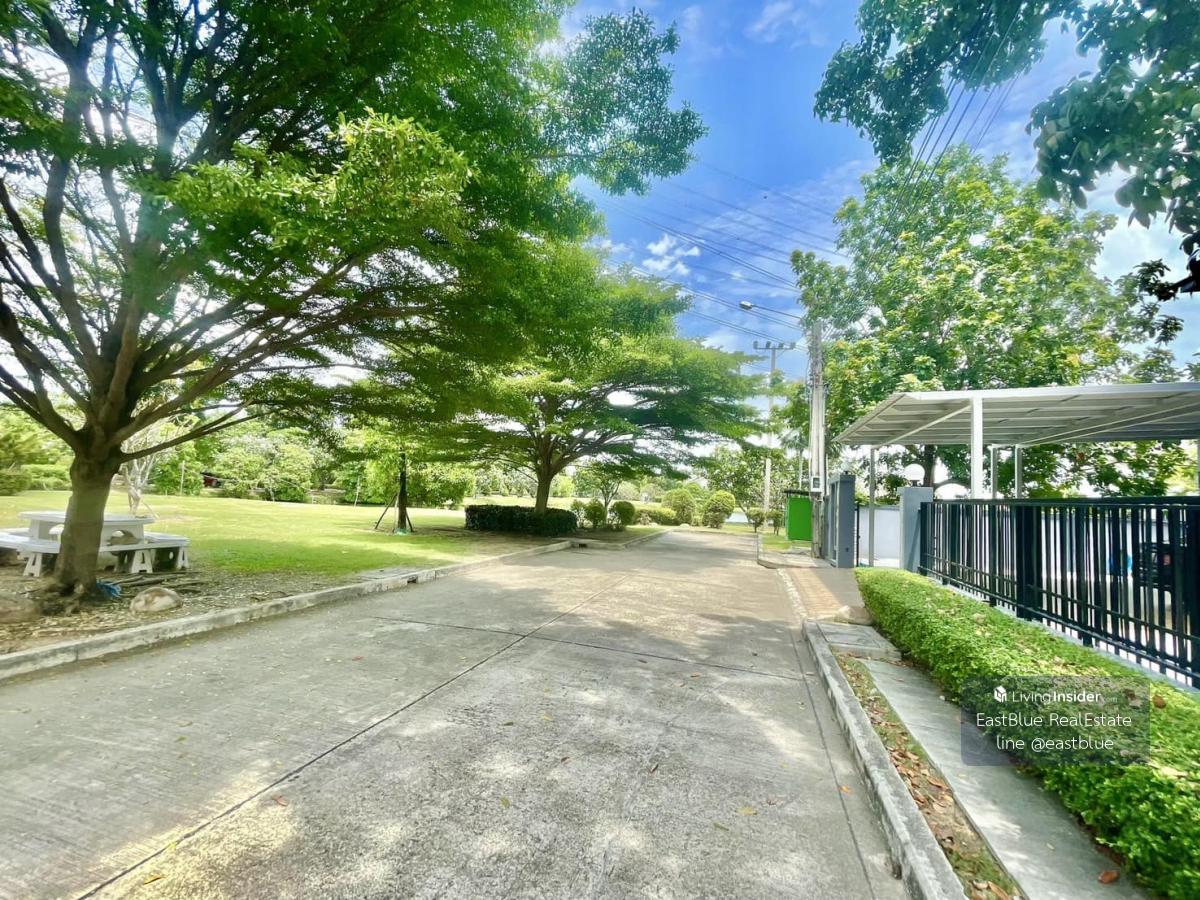 Luxurious 3 bedroom house in the heart of Rama 9, ready to move in! Luxury 3-Bedroom Home in Prime Rama 9 – Ready to Move In! Loading...