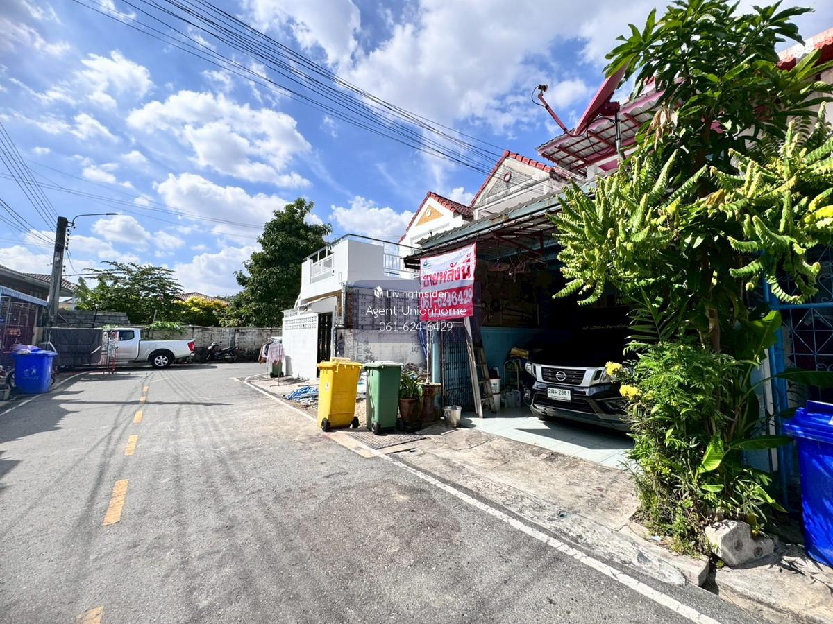 Townhouse for sale, Baan Fueang Fa 9, Phase 2, Soi Mangkorn, Theparak, beautiful house, good price (N.1908) Loading...