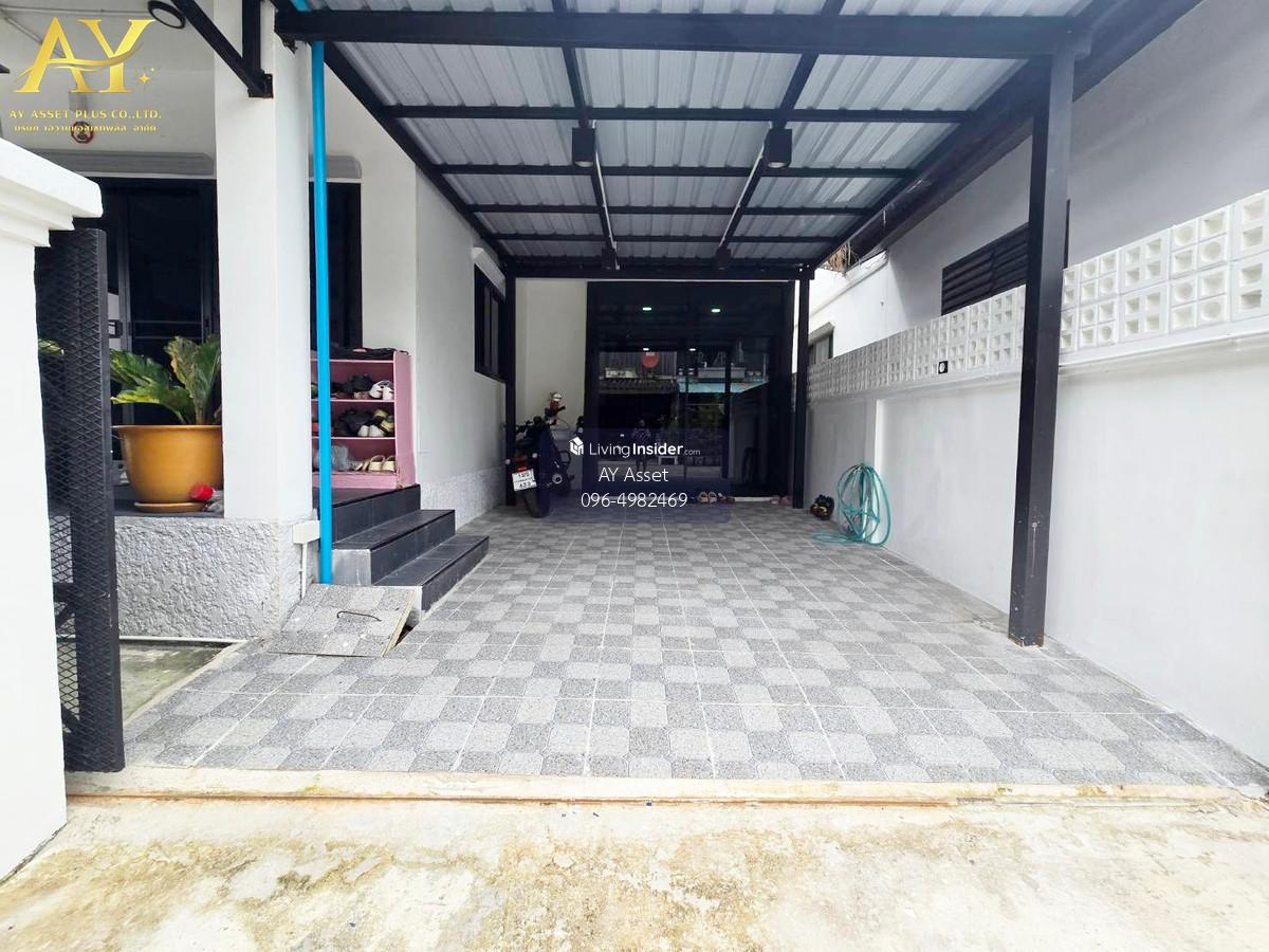 🏡ขายด่วน (รับสัญญาเช่าซื้อ)บ้านเดี่ยวหลังใหญ่ 53 ตรว. สุขาภิบาล 5 ซอย 58 หลังริม รีโนเวทใหม่ทั้งหลัง ตกแต่งพร้อมอยู่ เฟอร์ทั้งหลัง **หิ้วกระเป๋าใบเดียวเข้าอยู่ได้เลย       Loading...