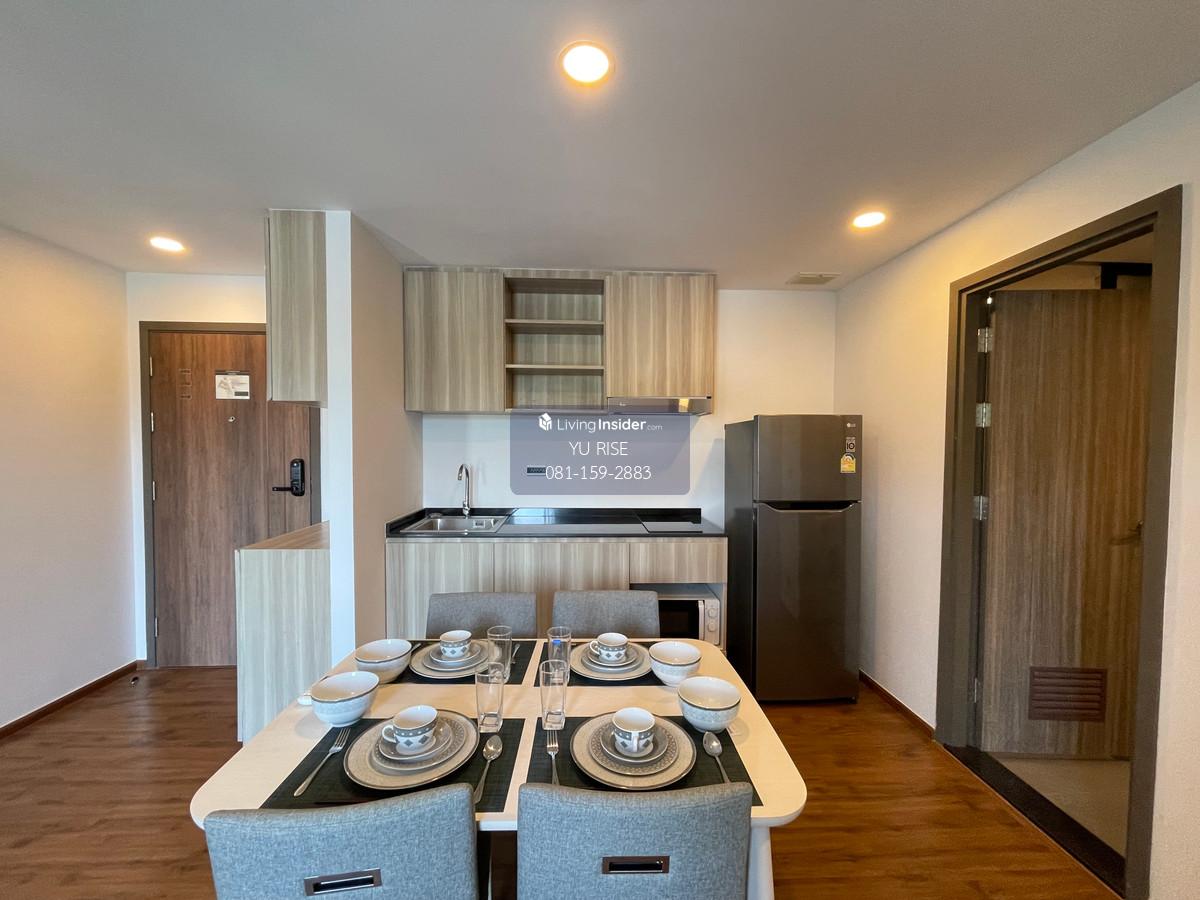 For sell stasia residence 2 bedroom conner unit fully furnished Loading...