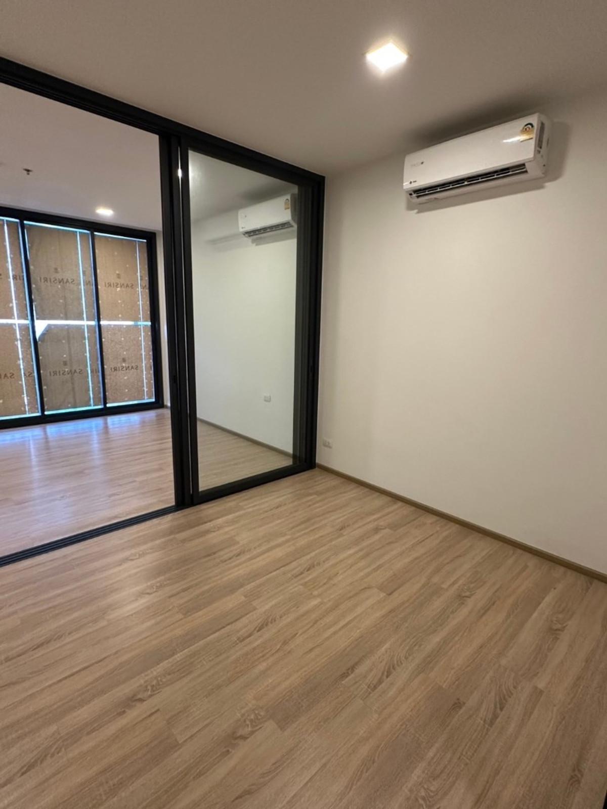 XT Phayathai Brand-new unit with garden view, north-facing, high floor Near BTS & Airport Rail Link | Best price in the project! 📞 092-690-5445 Loading...