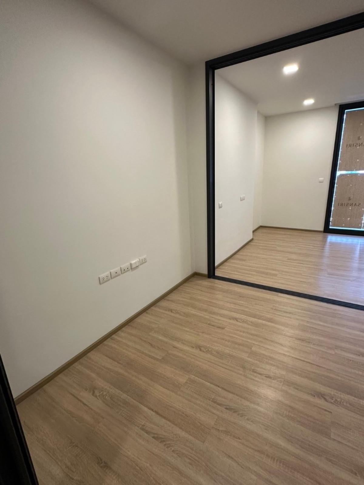 XT Phayathai Brand-new unit with garden view, north-facing, high floor Near BTS & Airport Rail Link | Best price in the project! 📞 092-690-5445 Loading...