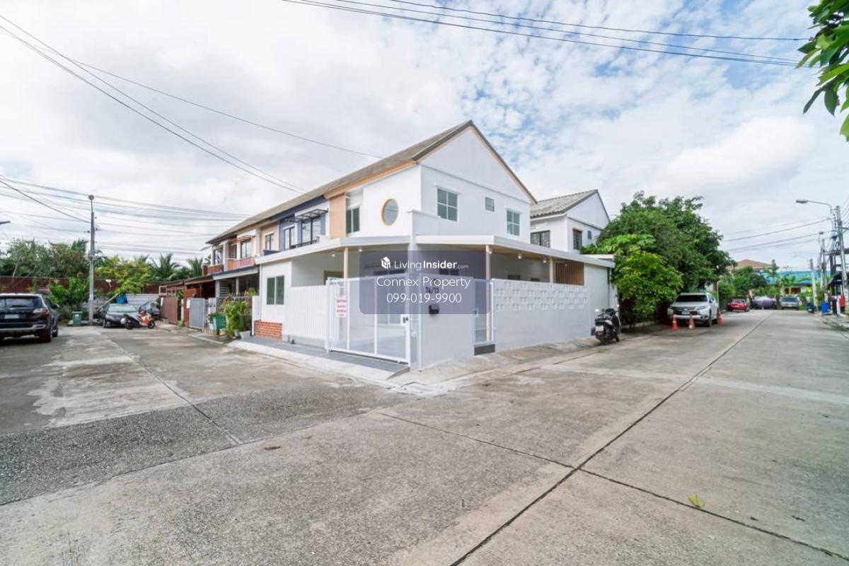 For Sale Townhouse/Townhome  , Baan Pruksa 54 Ring Road-Khlong Thanon , corner unit , wide frontage , newly renovated , MRT-Khong Bang Phai , Bang Mae Nang , Bang Yai , Nonthaburi , CX-134923 Loading...