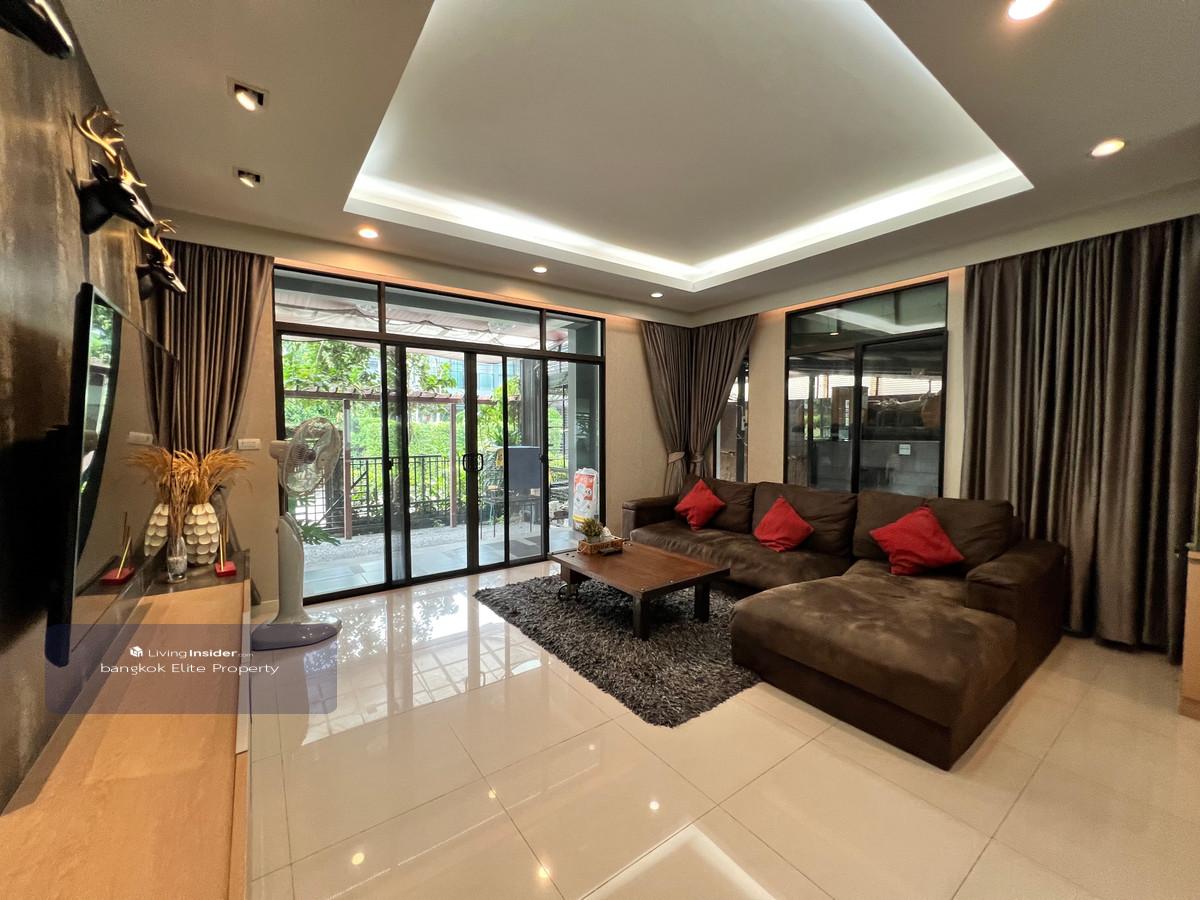 ขายด่วน The Plant Exclusique ที่ดิน 62 วา 3 ห้องนอน ใกล้สวน ตกแต่งแล้ว Loading...