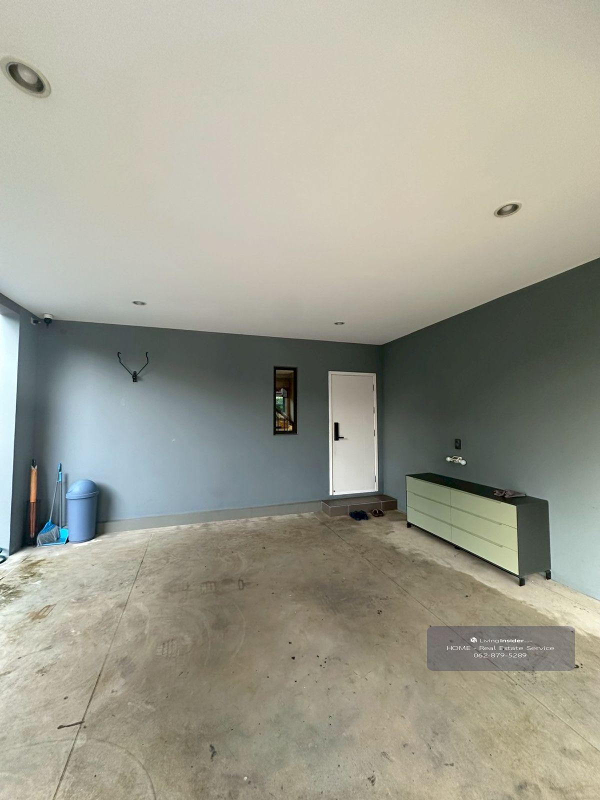 Detached House Passorn Bangna - Wongwaen / 3 Bedrooms (FOR SALE), Passorn Bangna - Wongwaen / Detached House 3 Bedrooms (FOR SALE) POON016 Loading...