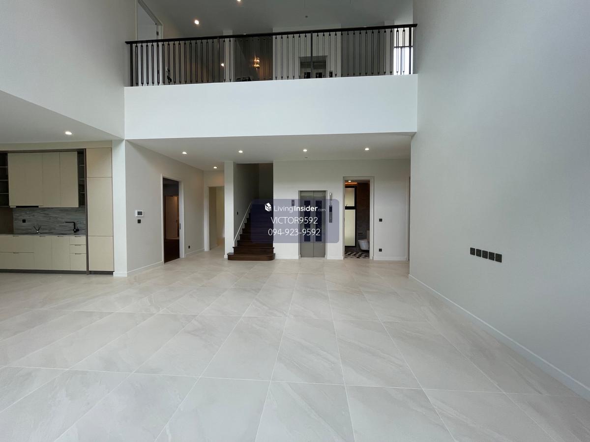 ขาย Private Pool Villa สุดหรู CINQUIEME Krungthep Kreetha  แบบบ้าน Maison Privée พร้อมลิฟต์และสระว่ายน้ำส่วนตัว บ้านระดับ Luxury ที่ให้คุณสัมผัสความเป็นส่วนตัวเหนือระดับ  บนทำเลศักยภาพกรุงเทพกรีฑาตัดใหม่  Loading...