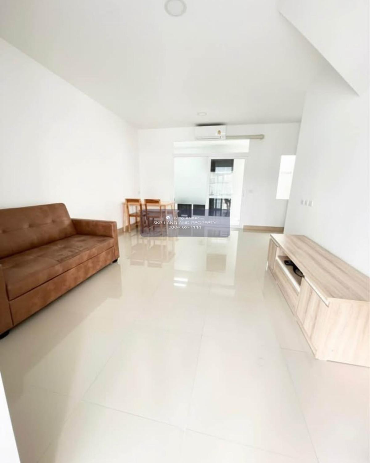 ให้เช่าทาวน์โฮม หมู่บ้านคิวดิสทริค กัสโต้ ซอยกิ่งแก้ว 37/5 ติดสนามบินสุวรรณภูมิ ใกล้ ARL ลาดกระบัง  Loading...