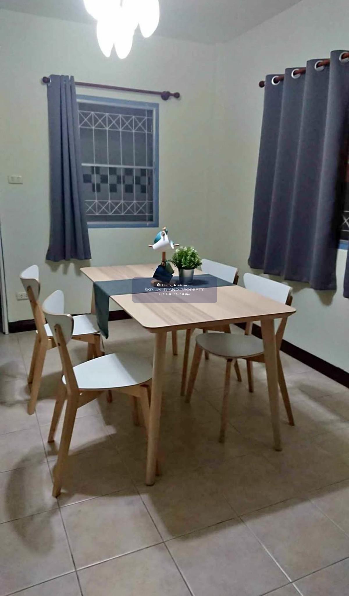 Single house for rent Chuan Chuen Village, Lat Phrao, Soi Sukonthasawat 34, near the Ramindra Expressway Market. Loading...