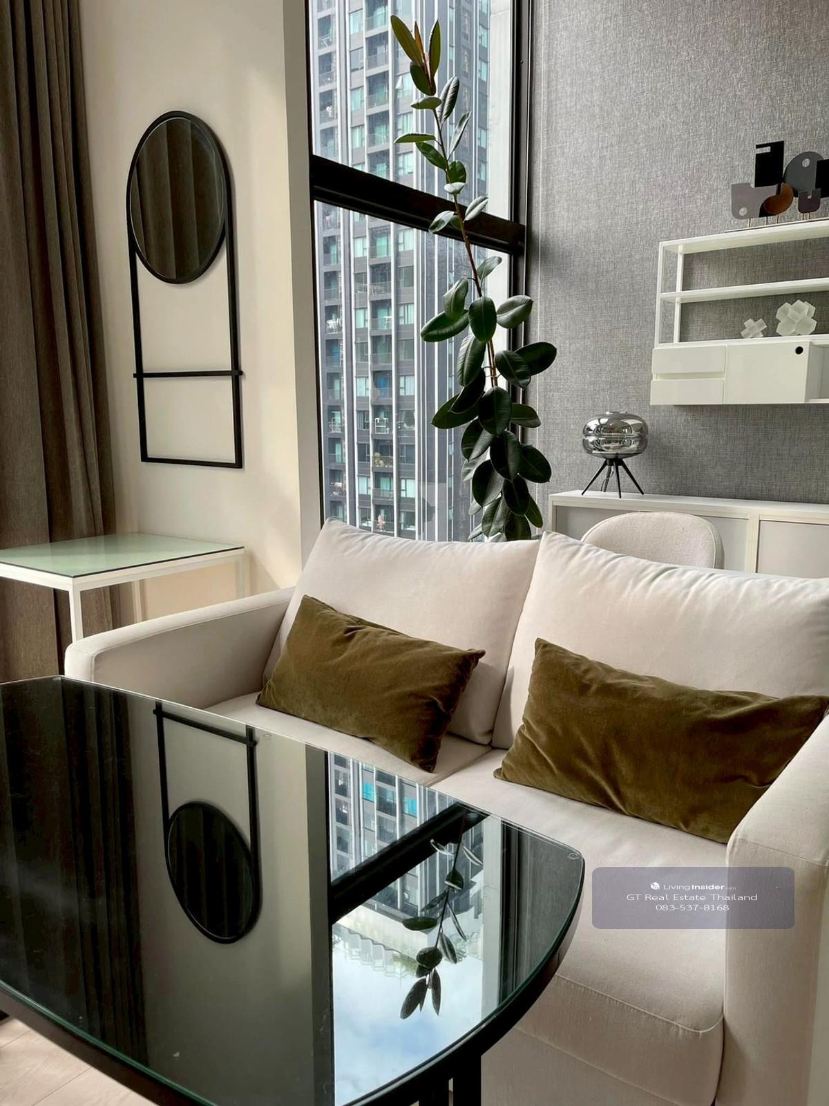 Condo Chewathai Residence Asoke, convenient travel, near BTS, there is a shuttle, beautiful room, fully furnished, ready to move in. Loading...