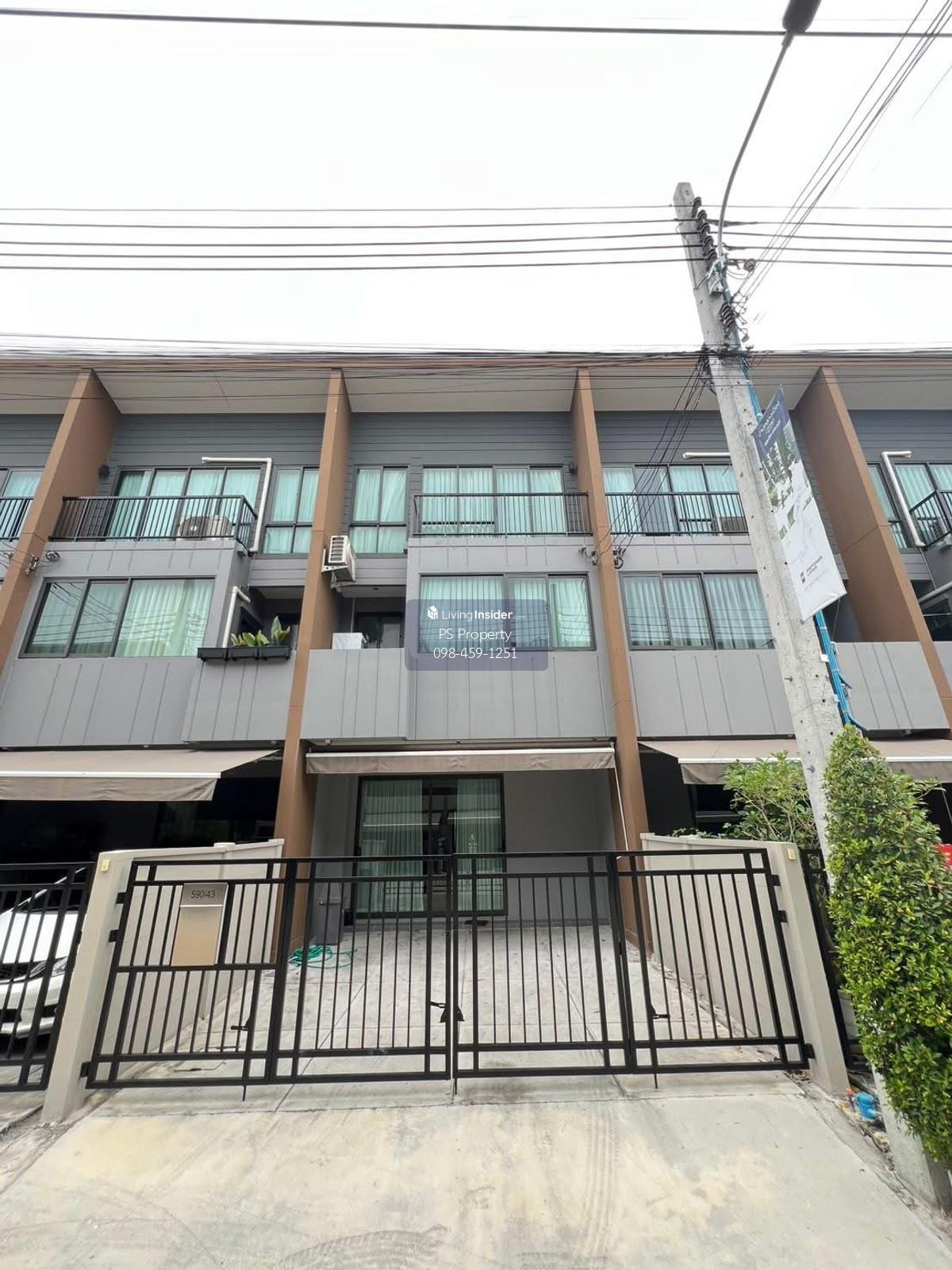 ทาวน์เฮ้าส์ให้เช่า ✨ Baan Klang Mueng Sukhumvit-Onnut ✨ 3 ห้องนอน 3 ห้องน้ำ เฟอร์นิเจอร์ และ เครื่องใช้ไฟฟ้าครบ  Loading...