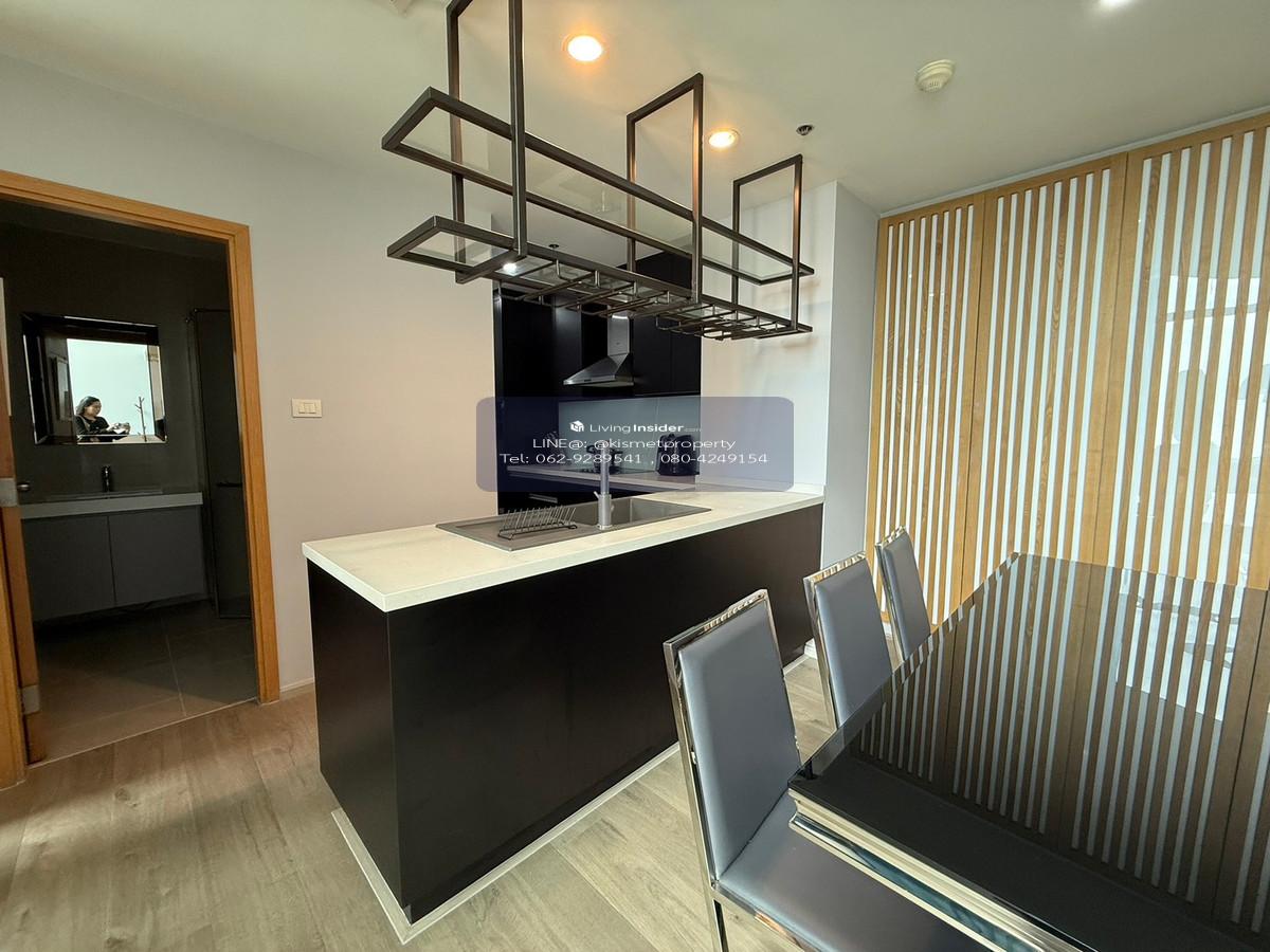 For Rent The Empire Place 2beds duplex size 108 sq.m. F/F Loading...